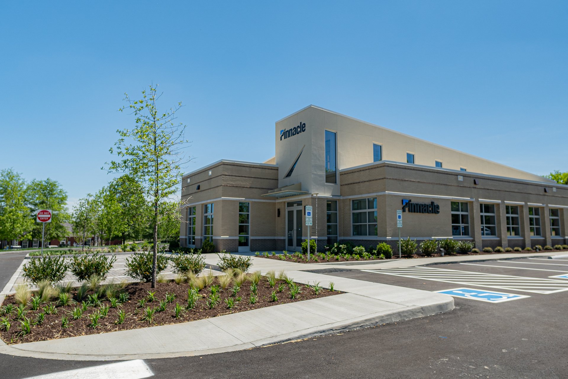 Banks & Financial Institutions