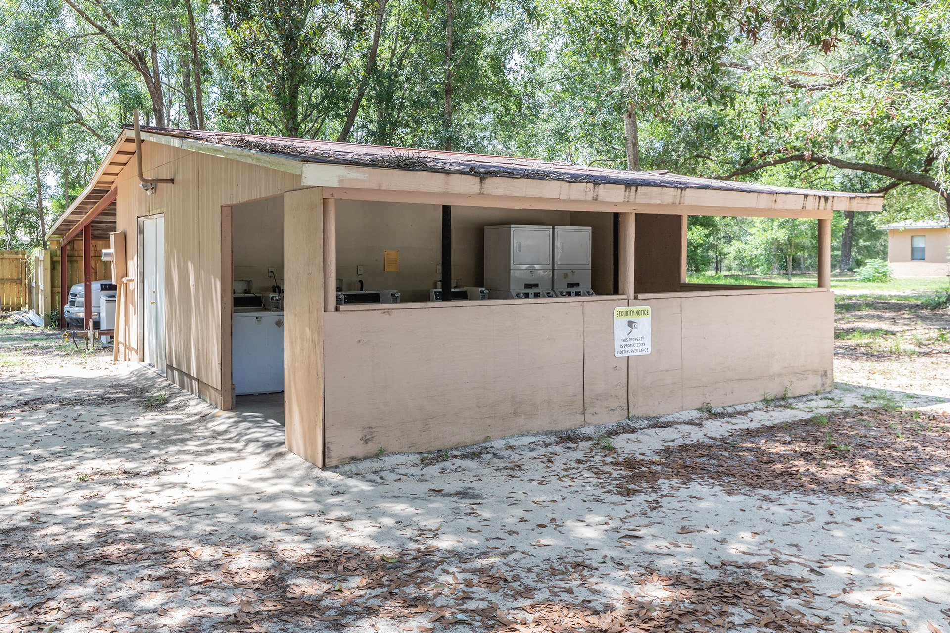 Riviera Place Apartments