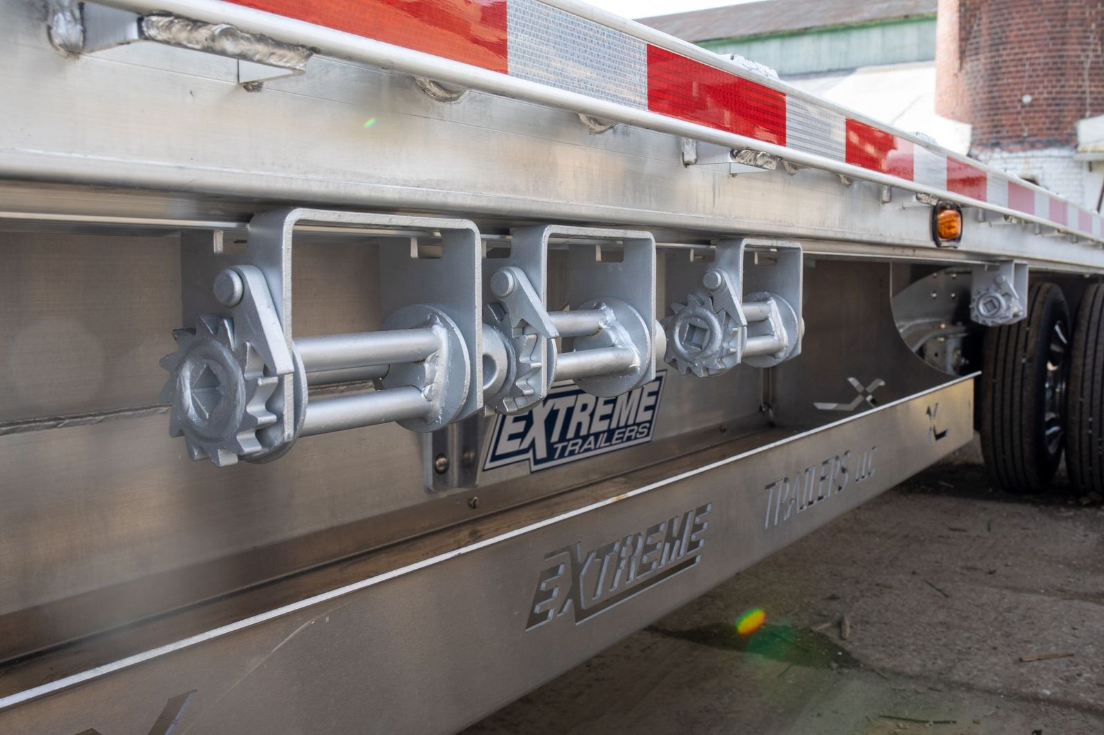 Photo Gallery Extreme Trailers Dunnage rack Trailer tool box