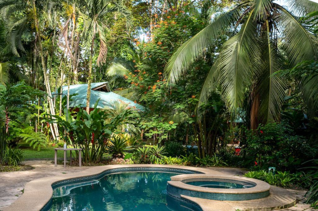 Cleaners Palmerston Darwin JDG Cleaning Services