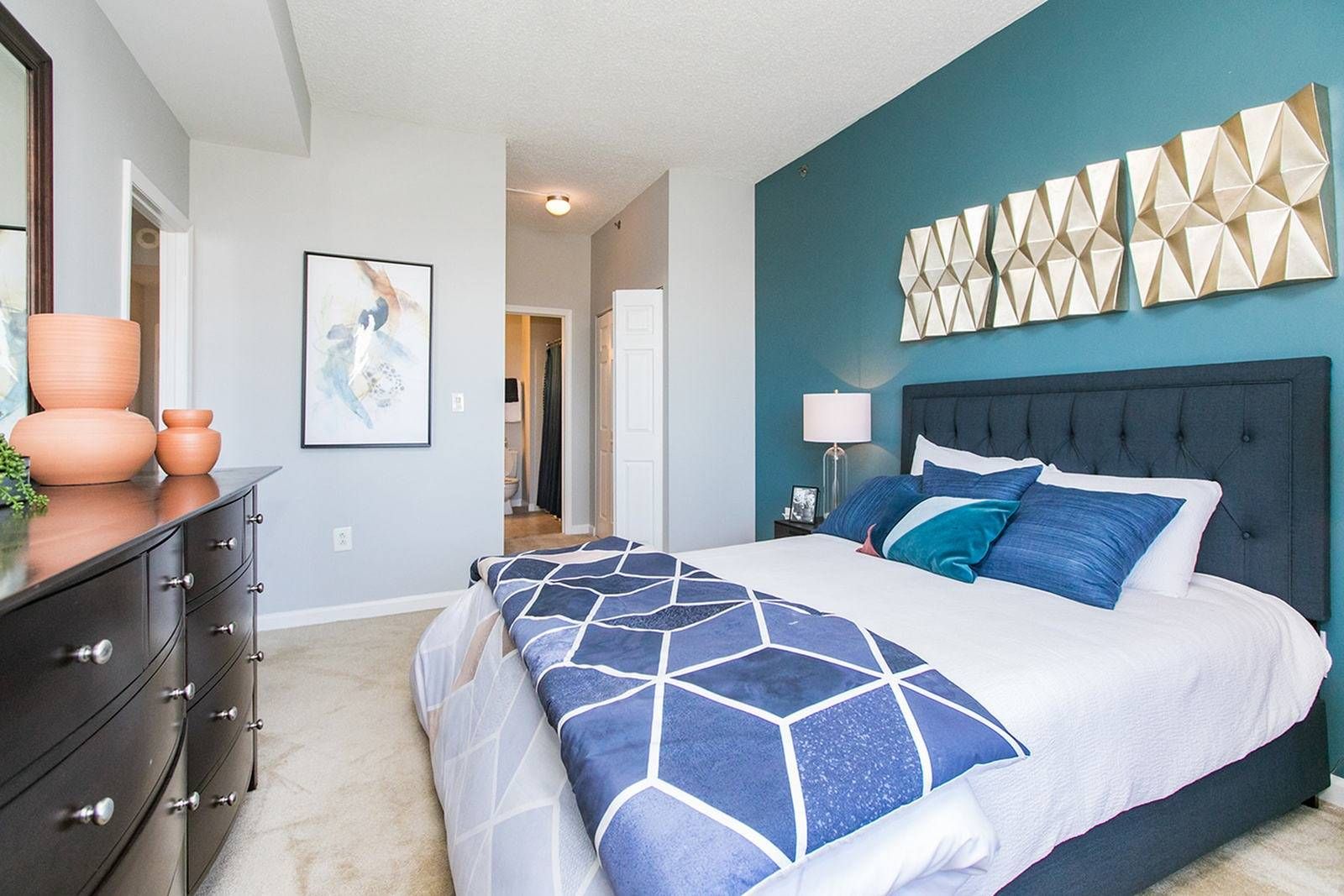 Gallery Lake Arbor Towers Apartments in Mitchellville, MD