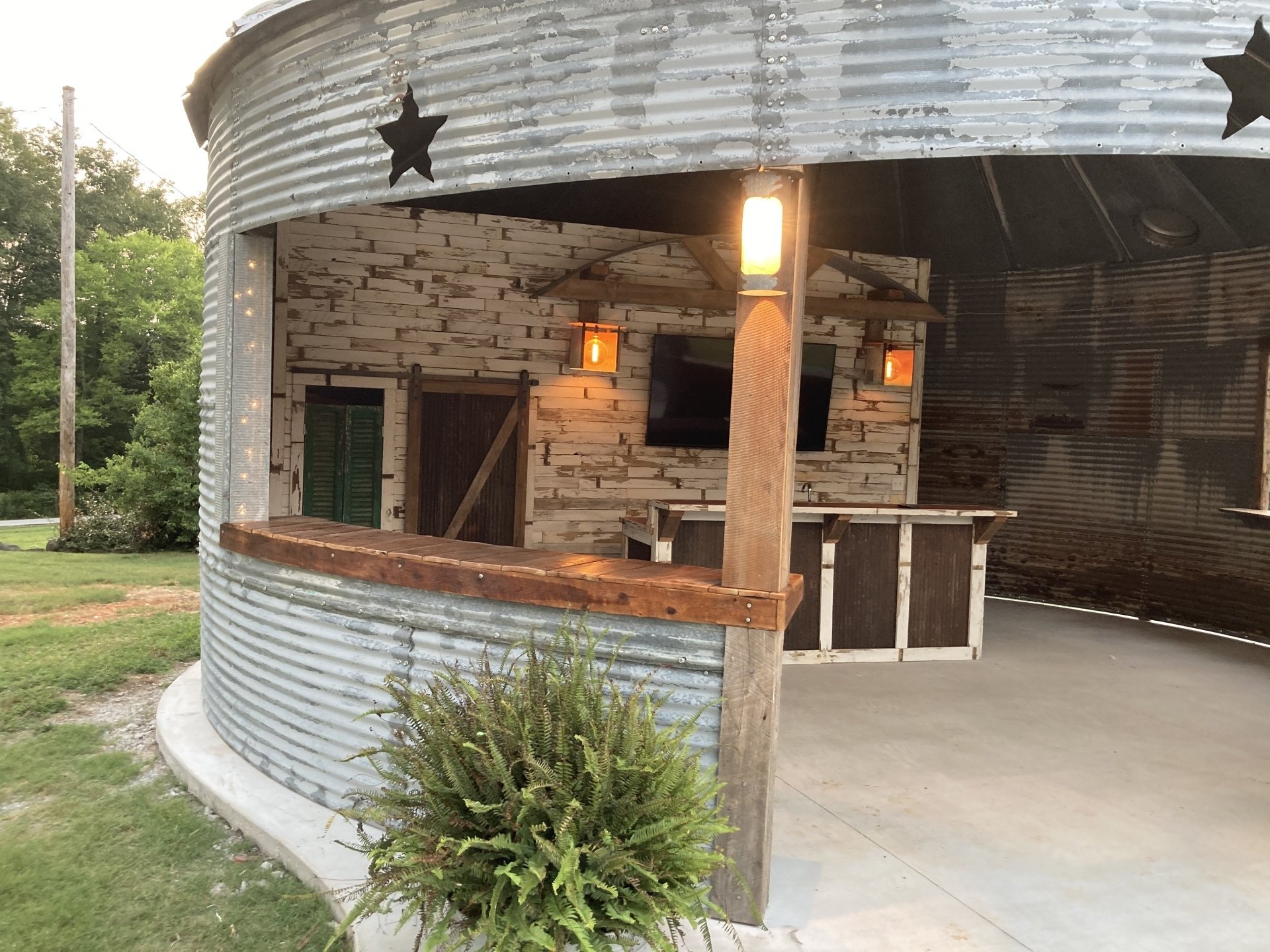 Beautiful Grain Bin Homes in Tennessee Grain Bin Living
