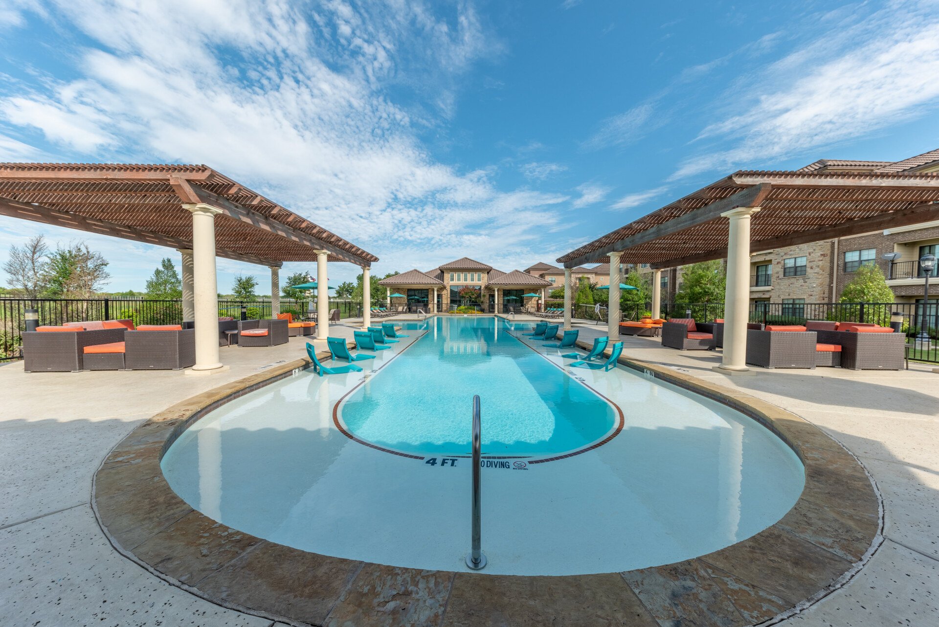 Evolv Apartments in Mansfield, TX