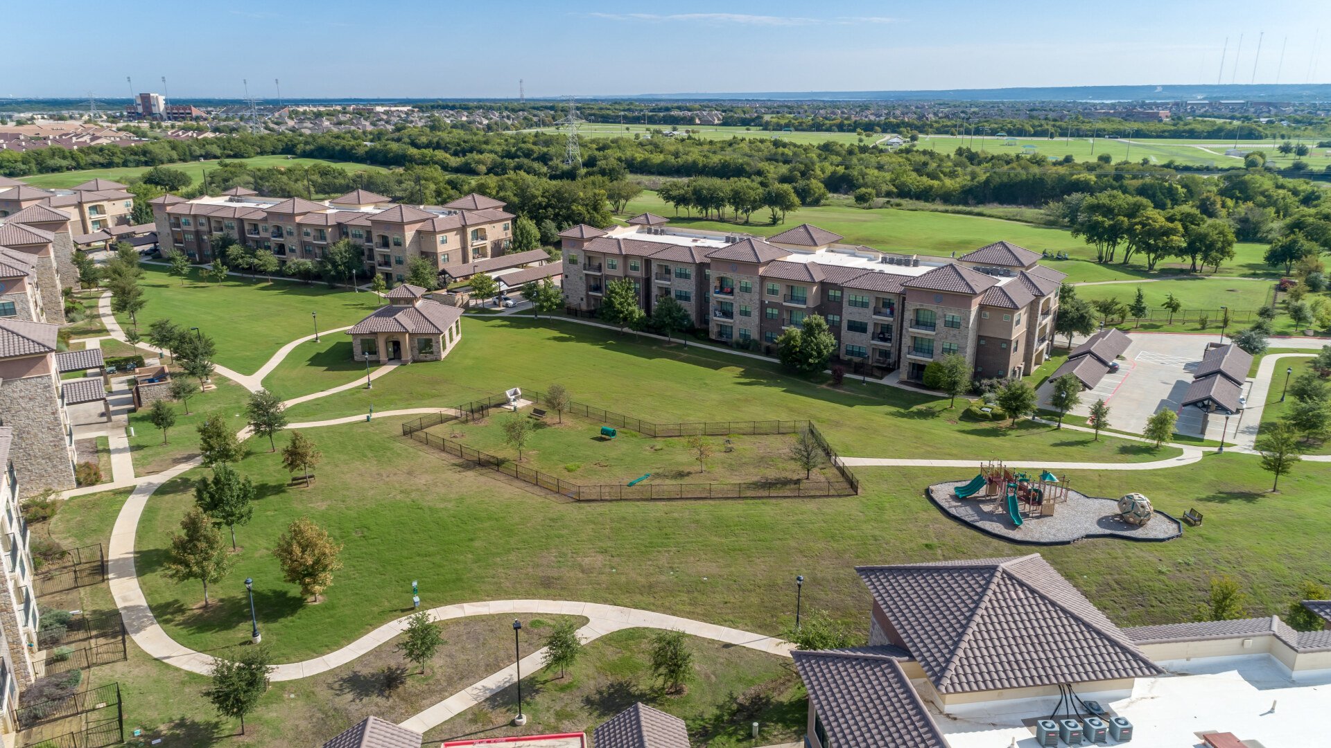 Evolv Apartments in Mansfield, TX