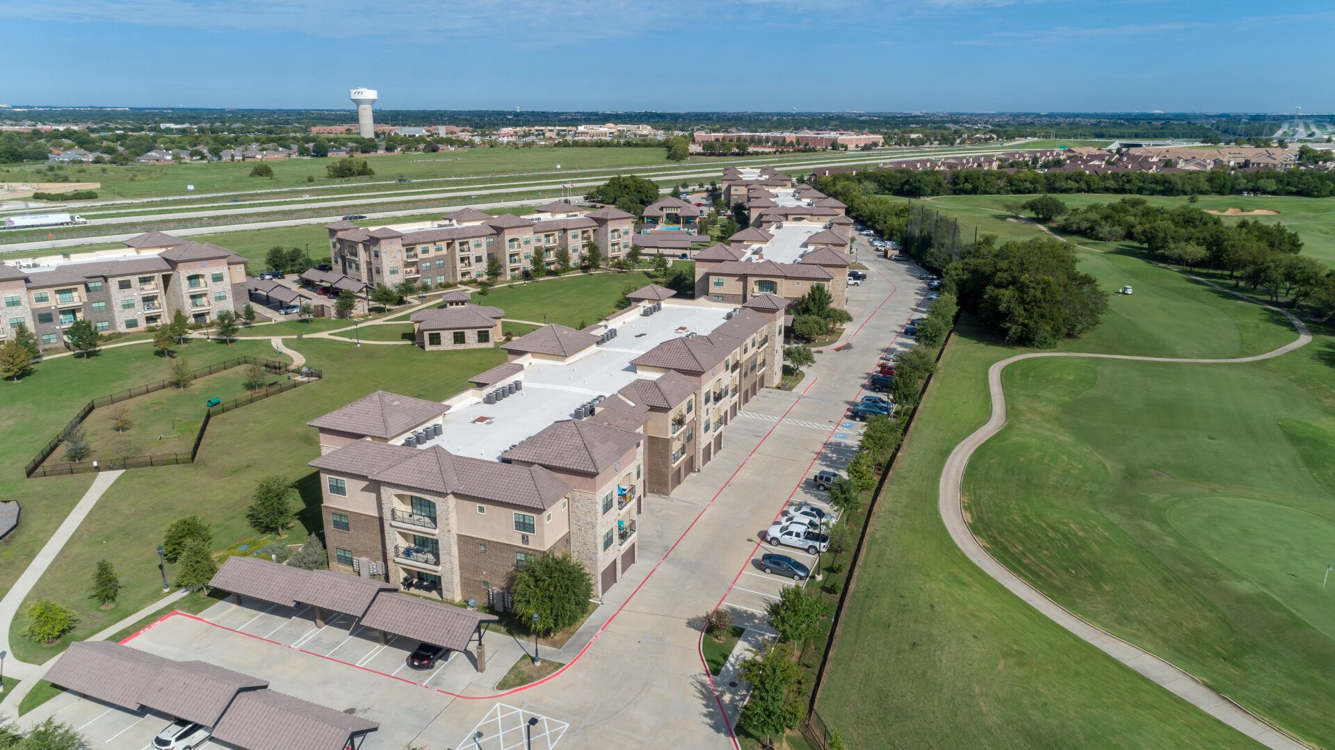 Evolv Apartments in Mansfield, TX