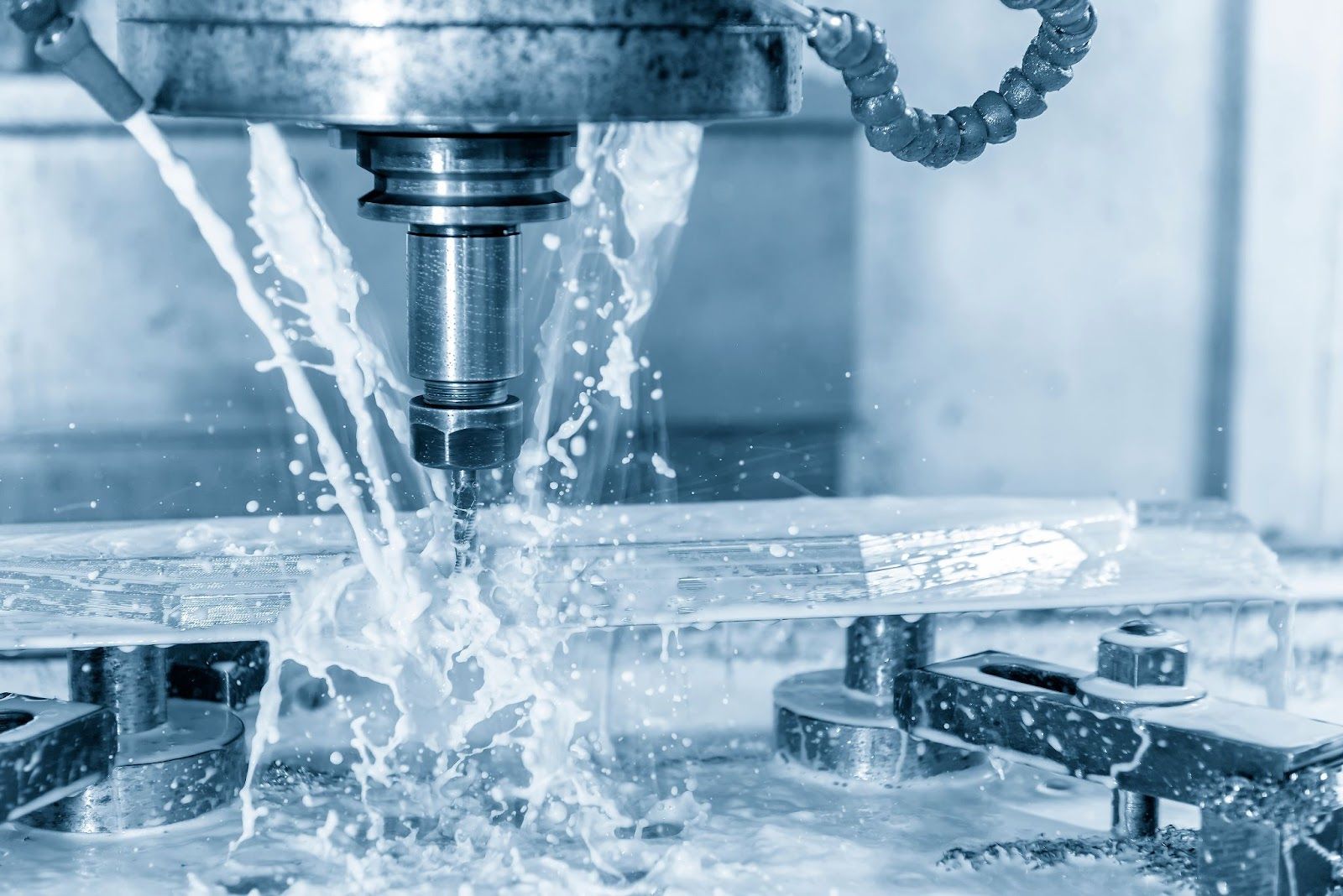 What Are Metalworking Fluids And Their Main Functions?