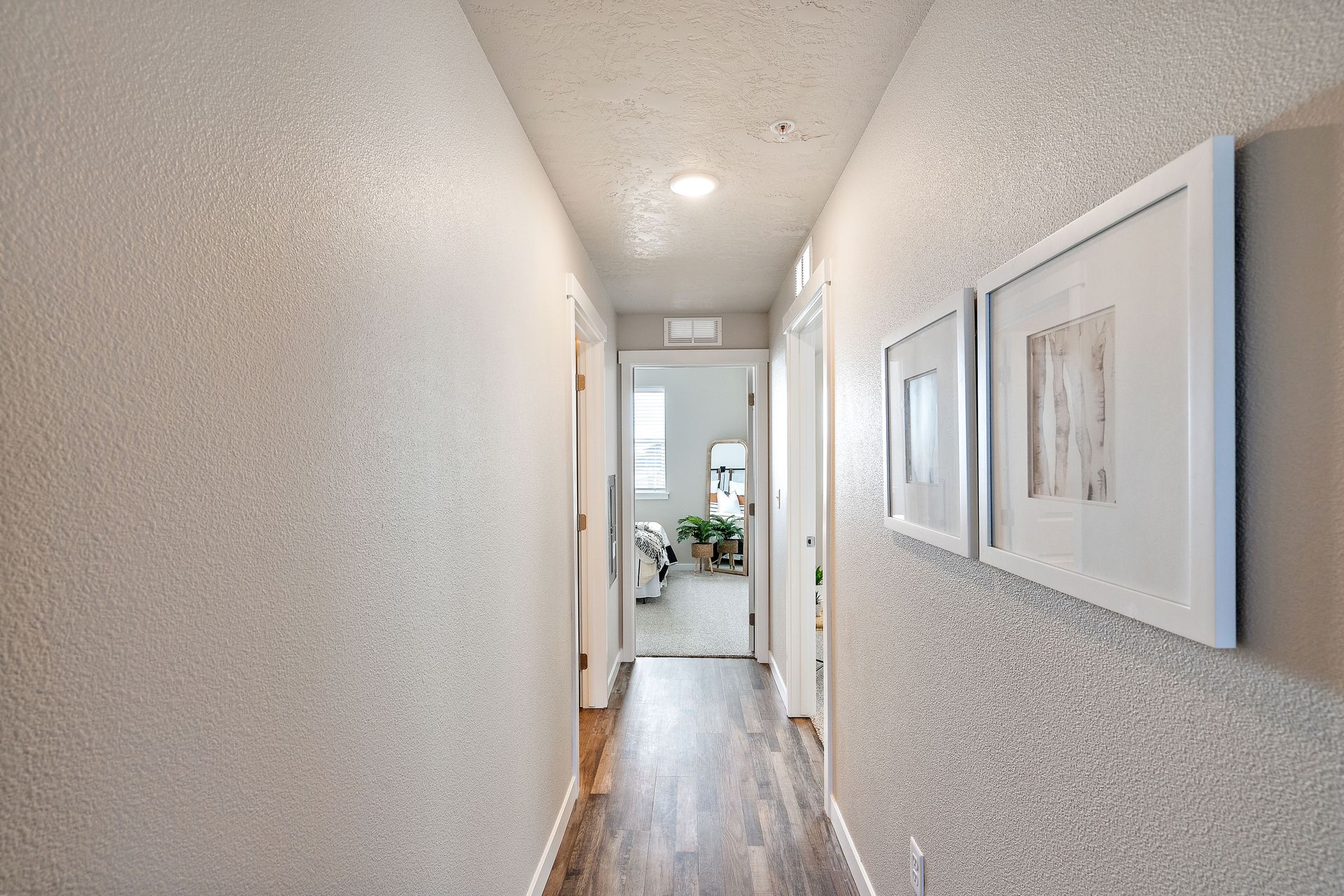 Luxury Apartment Nampa, ID Brownstone Flats