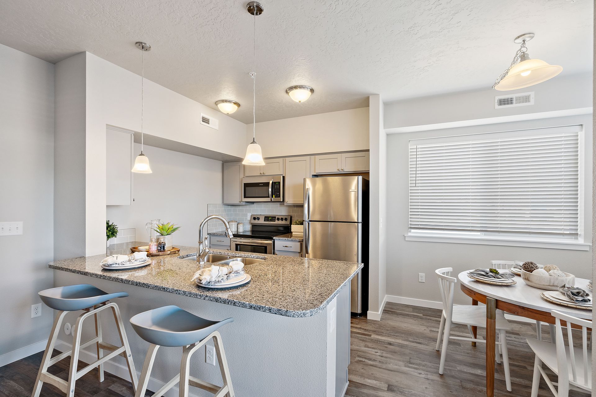 Luxury Apartment Nampa, ID Brownstone Flats