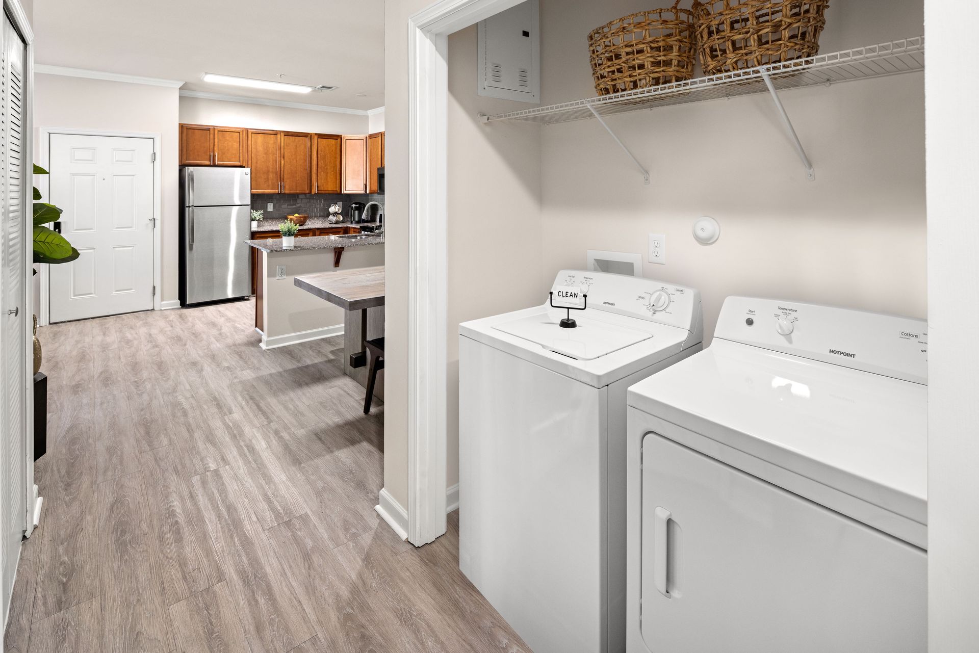 Gallery Apartment Complexes in Hillsborough, NC