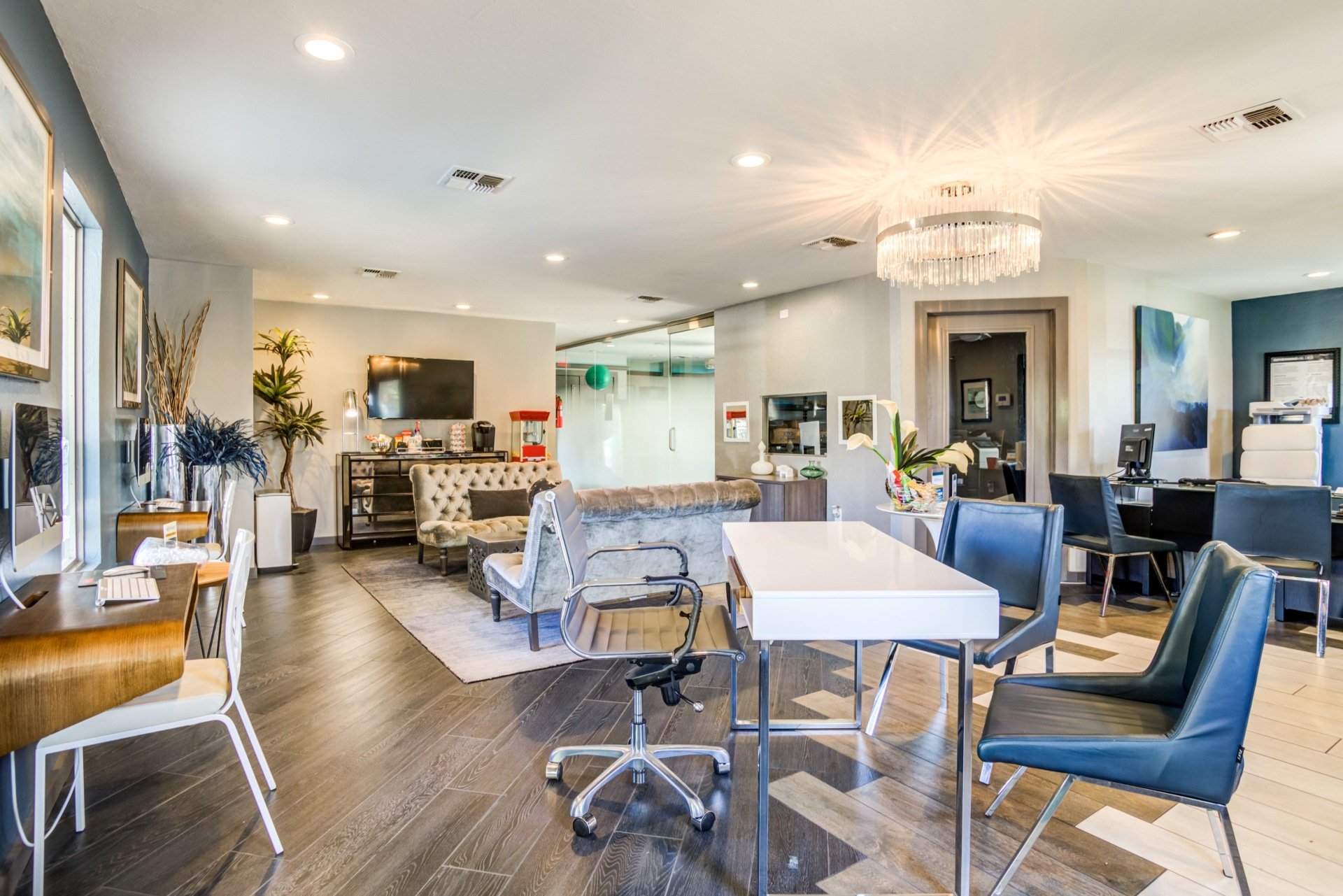 The Bryant Apartment Homes CMC Asset Management