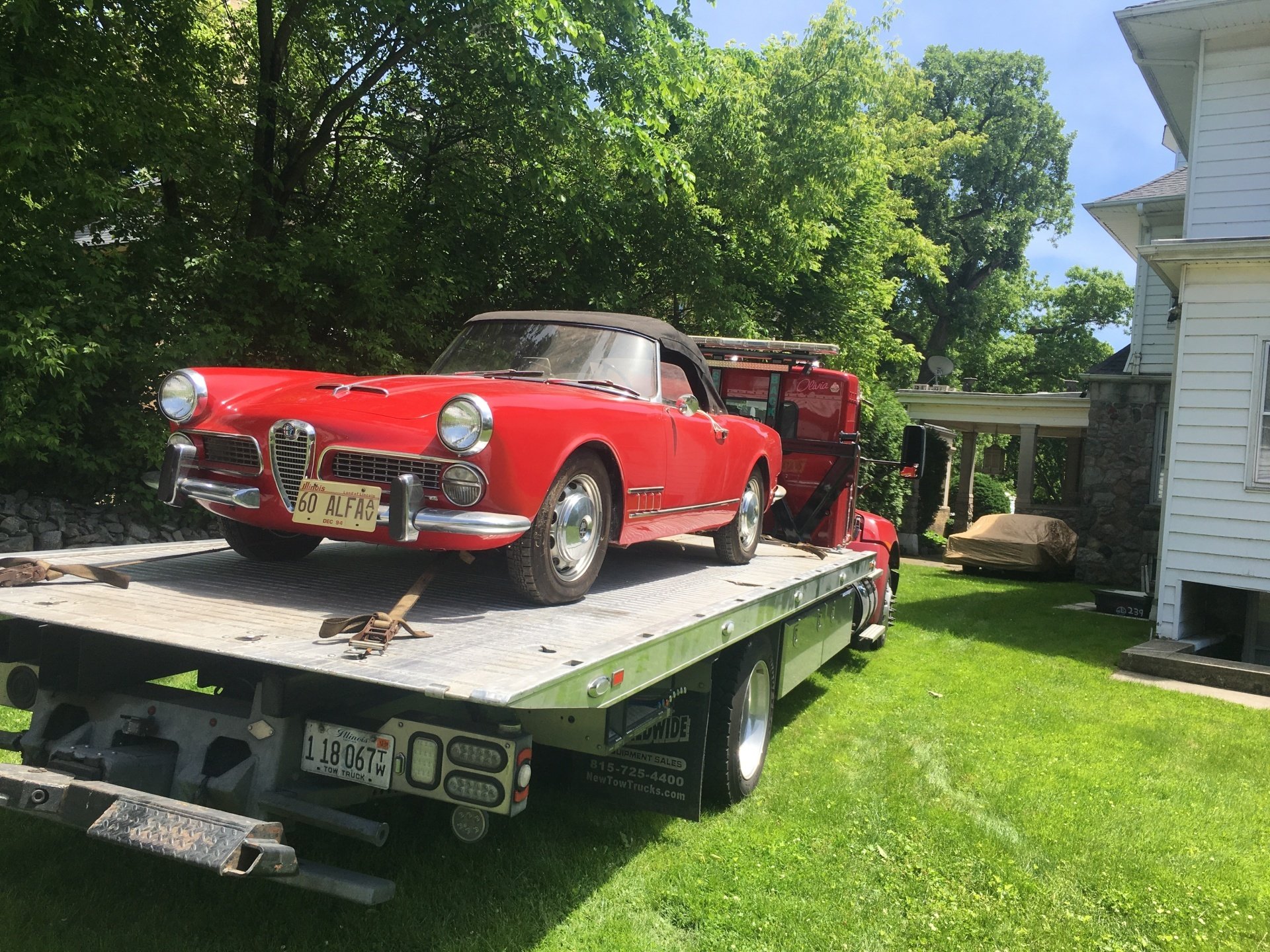 Towing Services | Orland Park, IL | Ambassador Car Carriers Inc