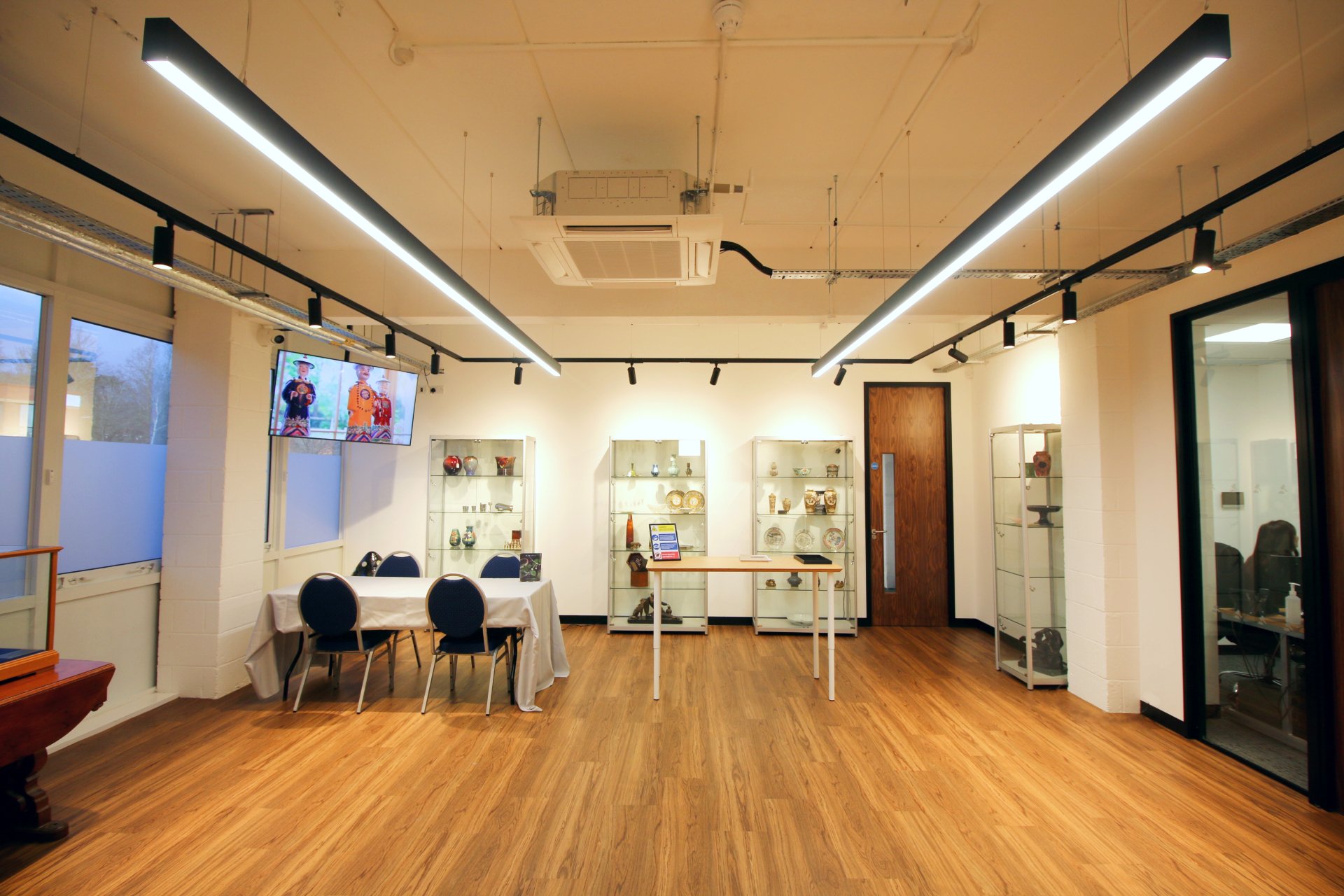 Auction House in Maidenhead Glenside Commercial Interiors