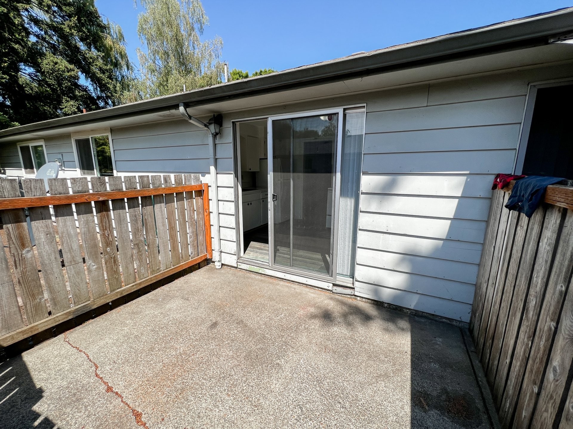 Crown Property Management, Inc. Honeysuckle Apartments