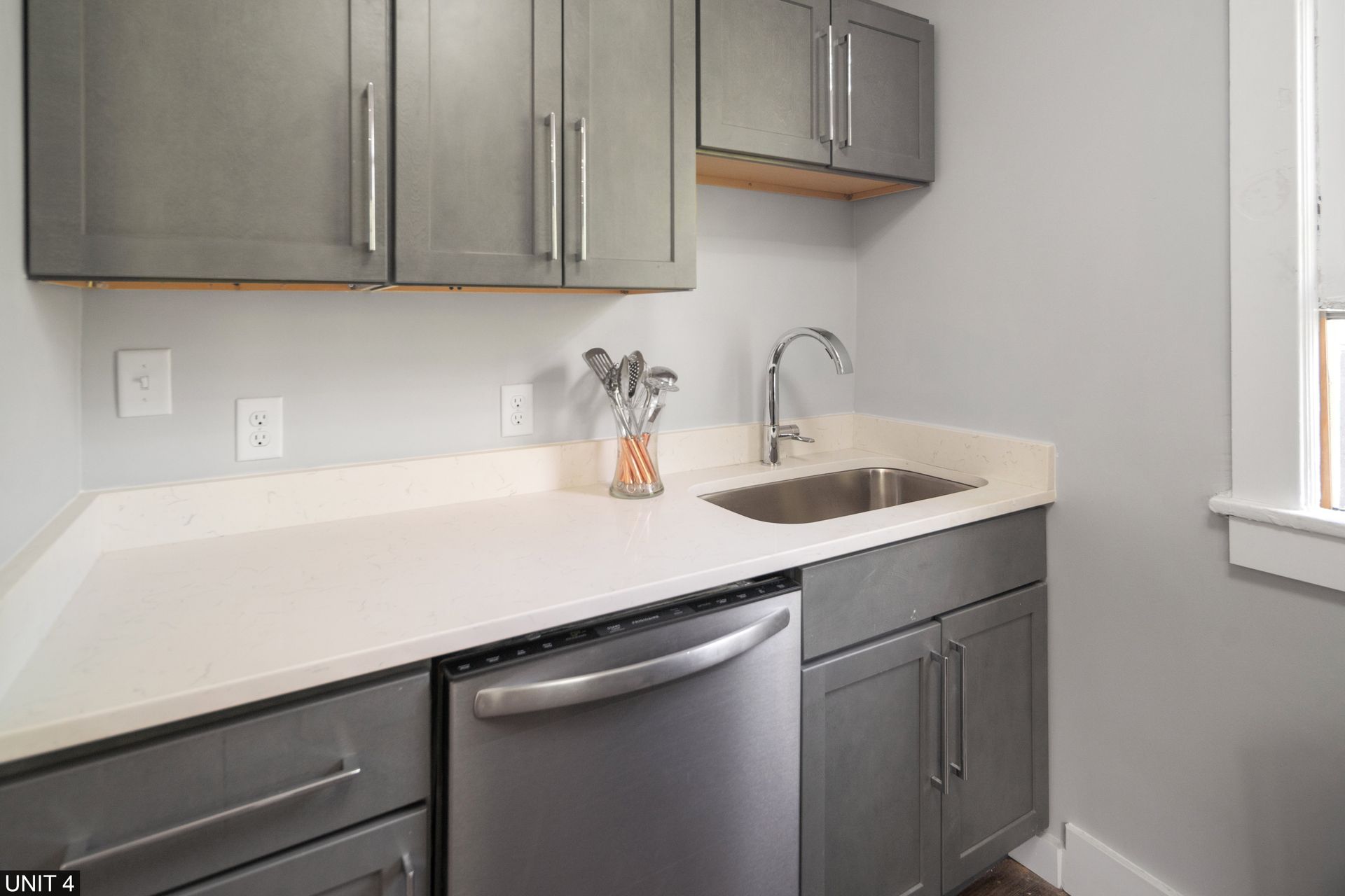 Modern Living Rentals Ithaca, NY 113 Stewart Ave