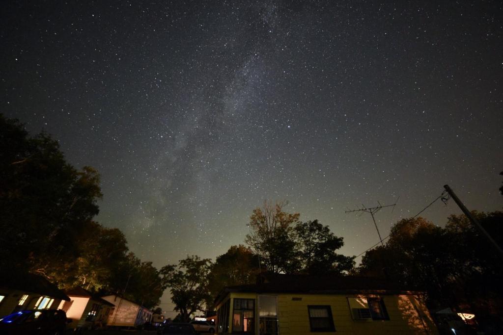 About Stoneburg Cove Cottages Cottage Rentals Carrying Place Ontario