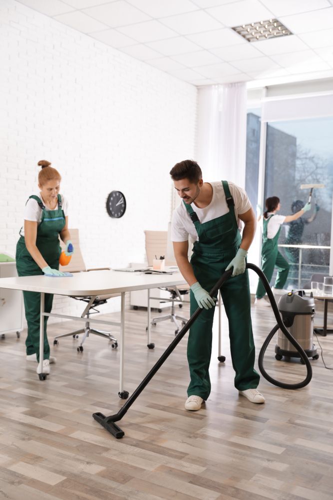 Tamworth Cleaning Co. Cleaner in Tamworth