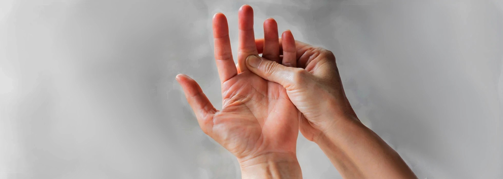 Causes of Finger Numbness (No. 3 May Shock You)