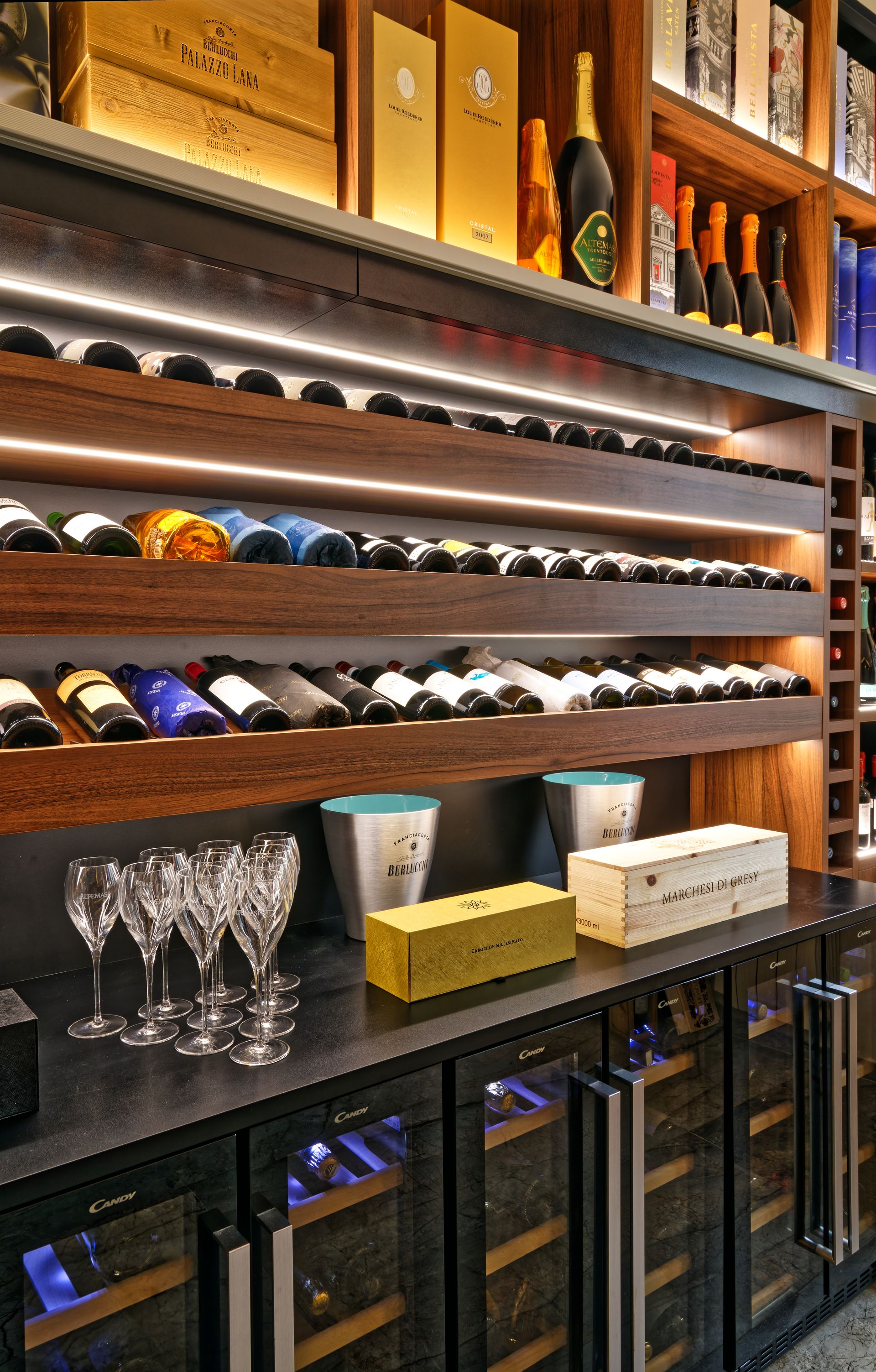 Wine bar per apericena ed eventi a Rho Milano Eureka