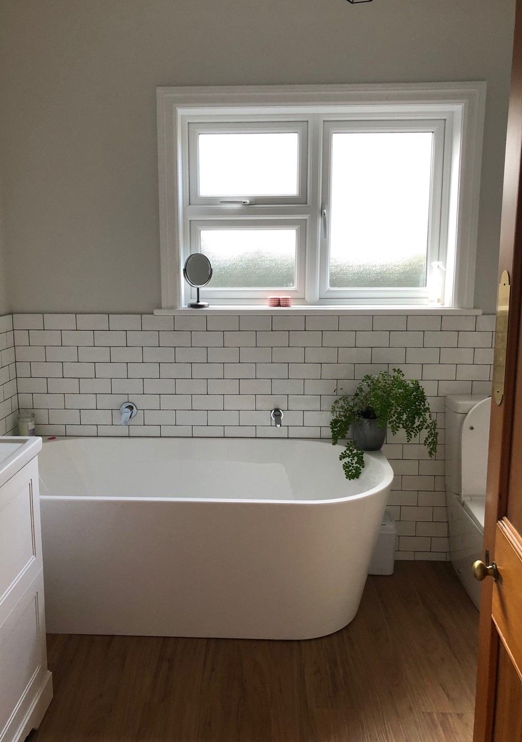 Costs of Bathroom Renovation & Tips To Save Money