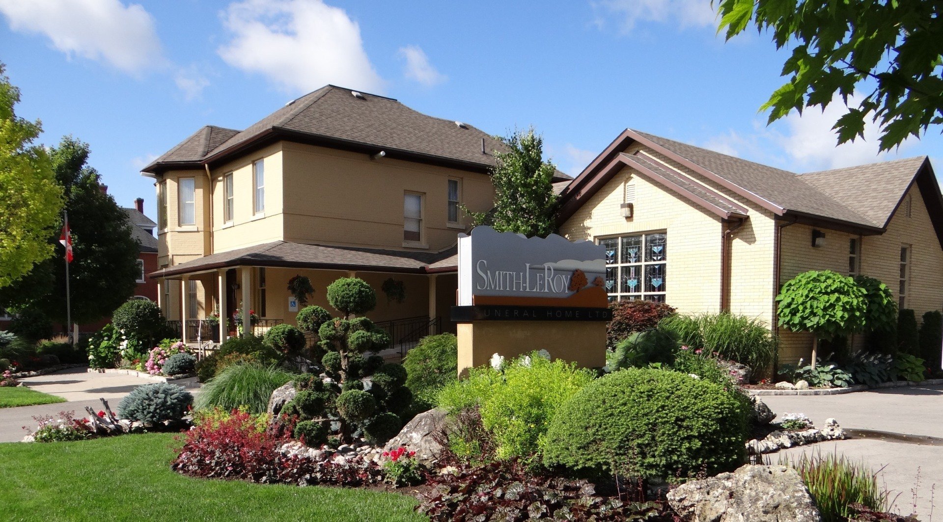 SmithLeRoy Funeral Home Woodstock, ON