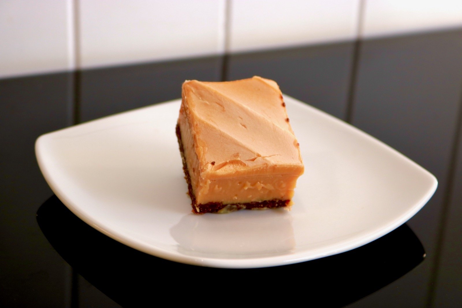 Black Swan Cafe and Coffee Mermaid Waters, Australia