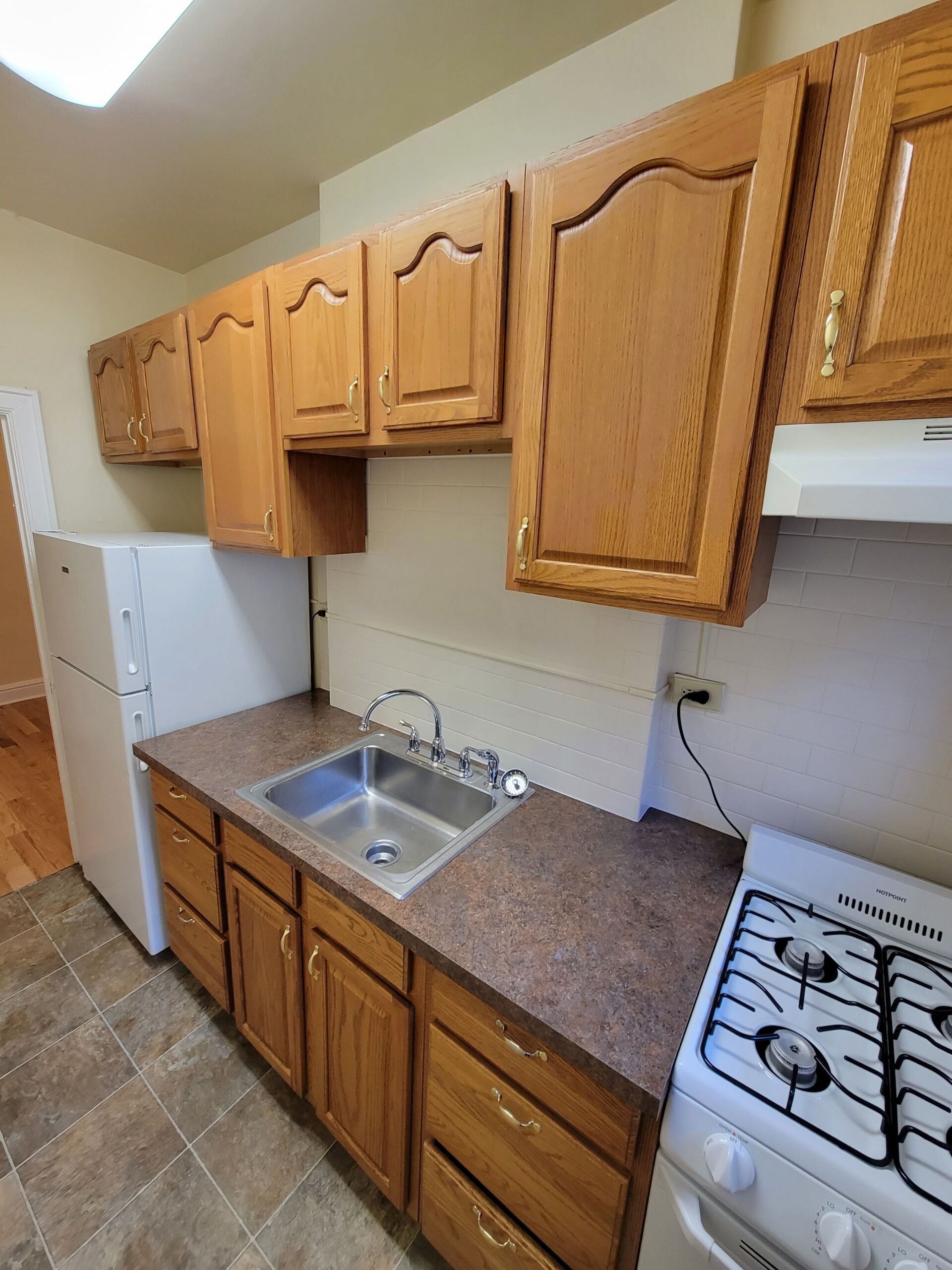 Chateau Apartments Alden Brown & Company, LLC