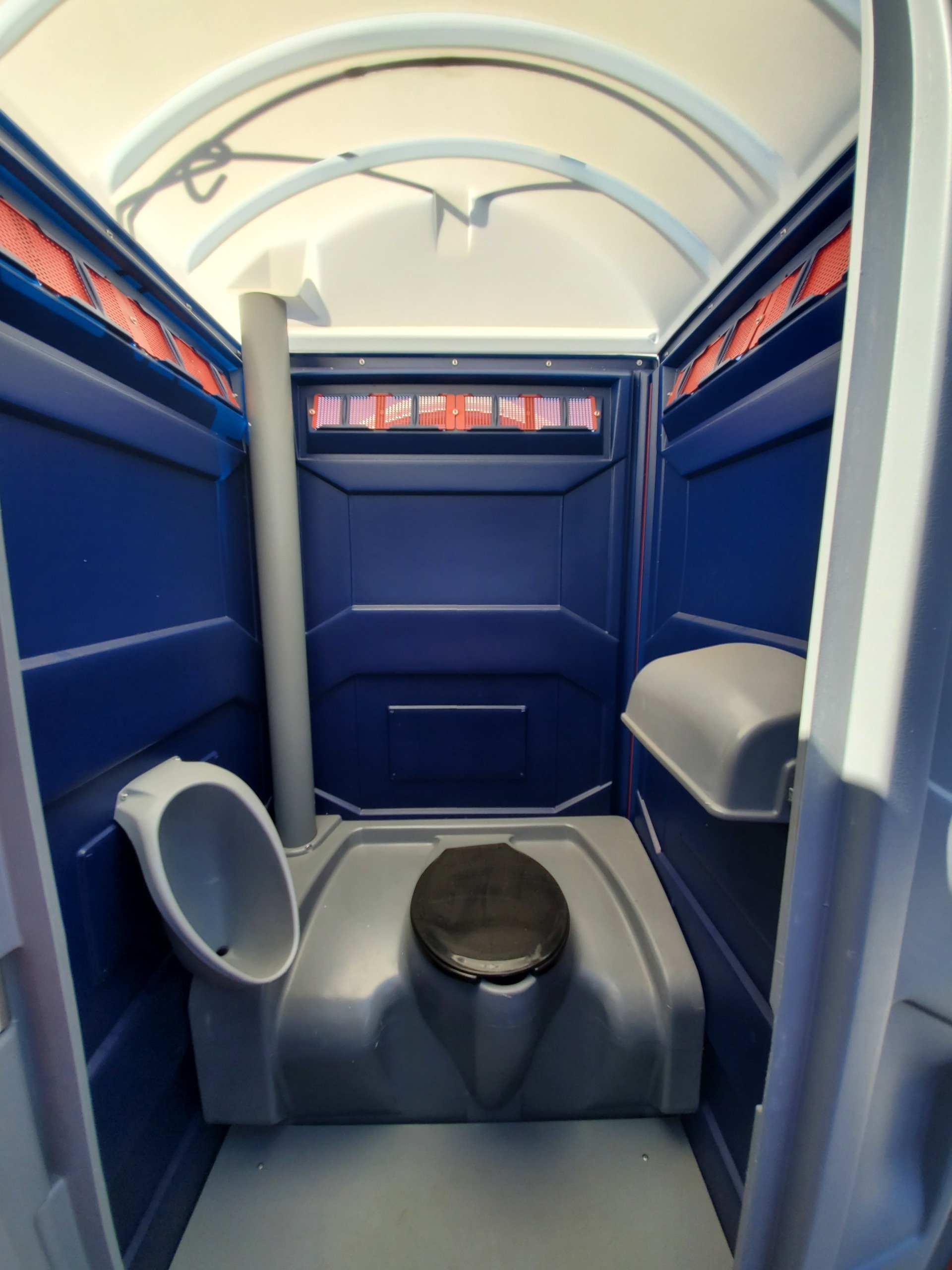 Porta Potty in Monmouth County NJ Poor John’s Portable Toilets