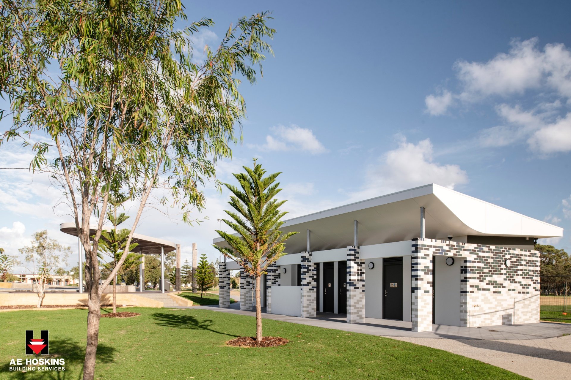 FORESHORE TOILETS CITY OF MANDURAH