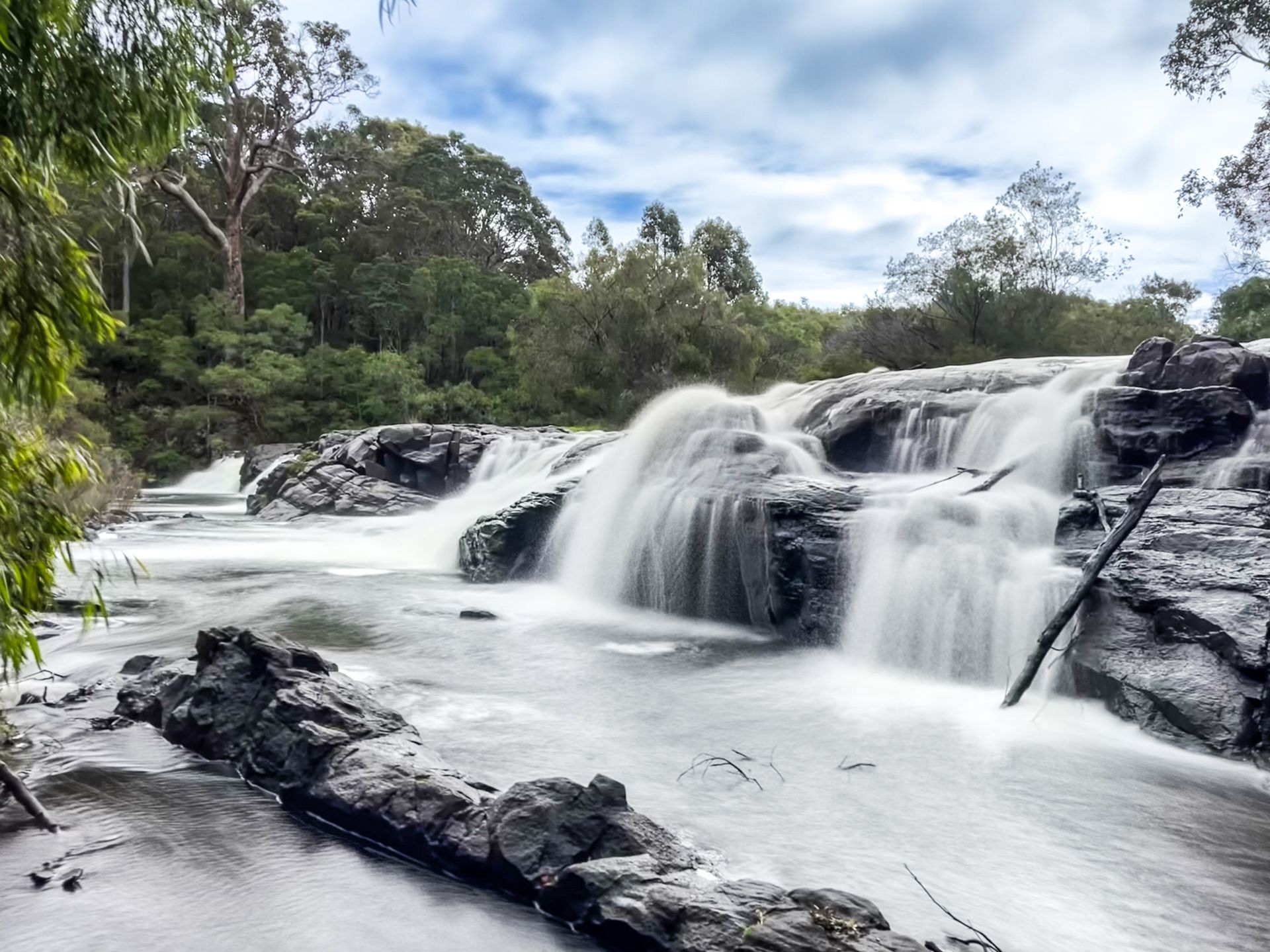 Gallery Waterfall Cottages