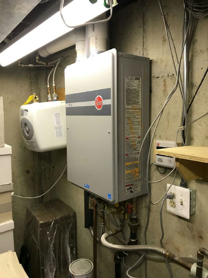 Chicago IL Tankless Water Heaters Services The Fair Plumber