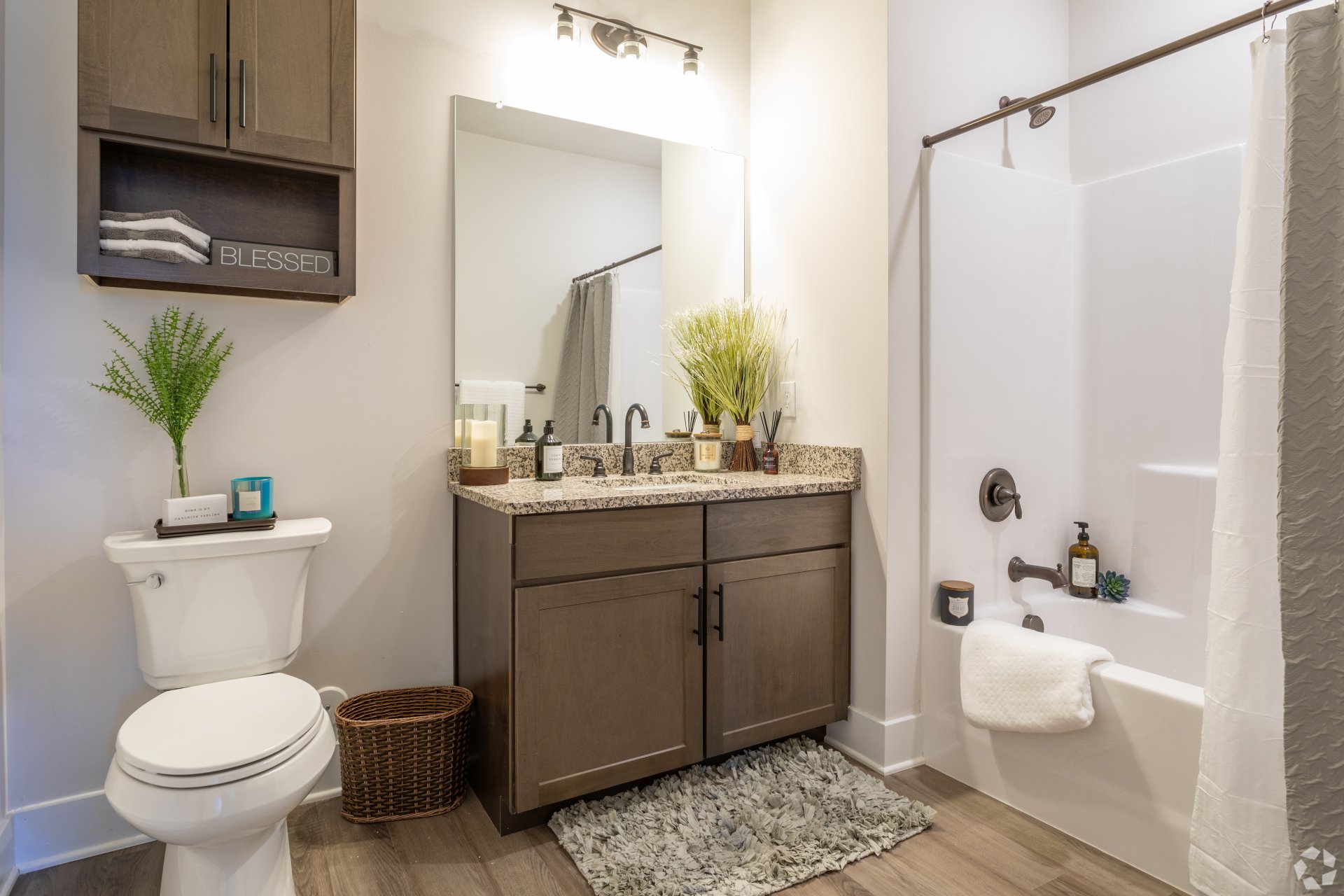 Luxury Apartments in Bath, PA HH Bath View Apartments