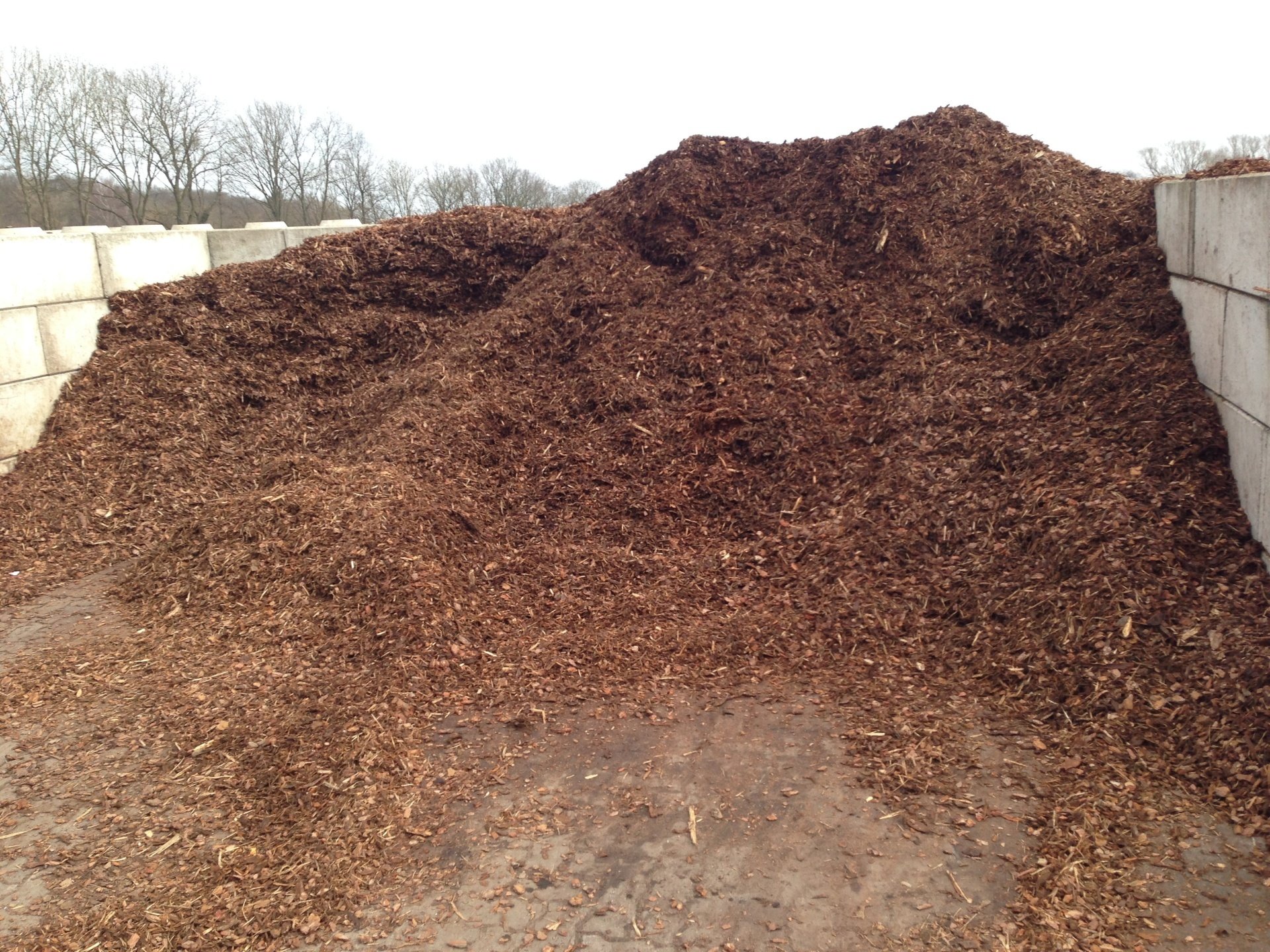 Bulk Mulch Suppliers near Poughkeepsie, NY