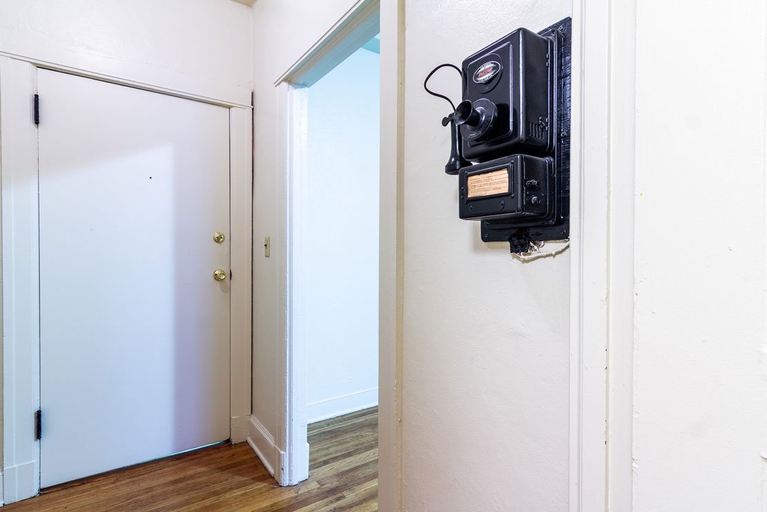 Home Edington Court Portland, OR