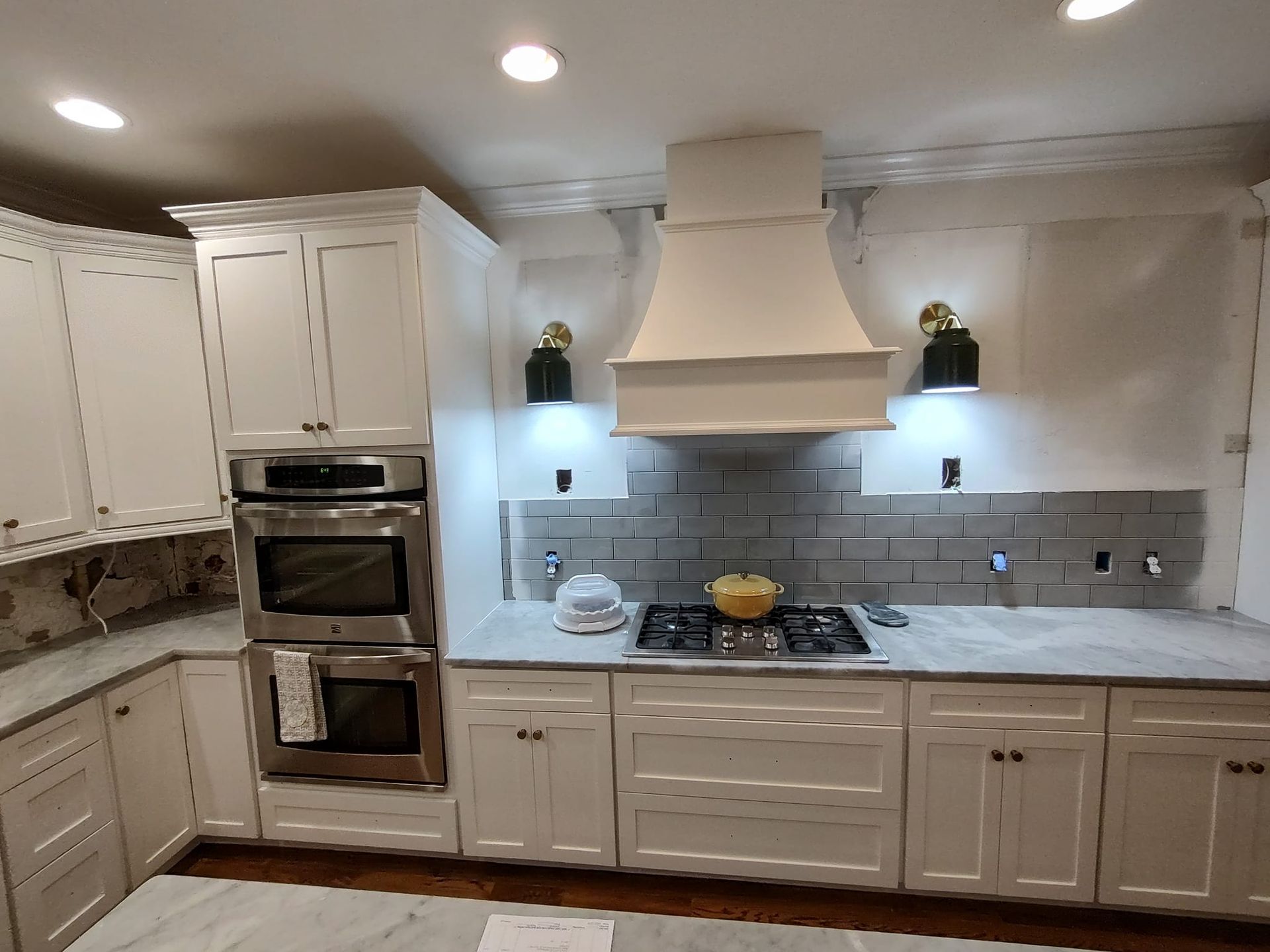 Refinishing Photo Gallery Barra's in Chattanooga, TN