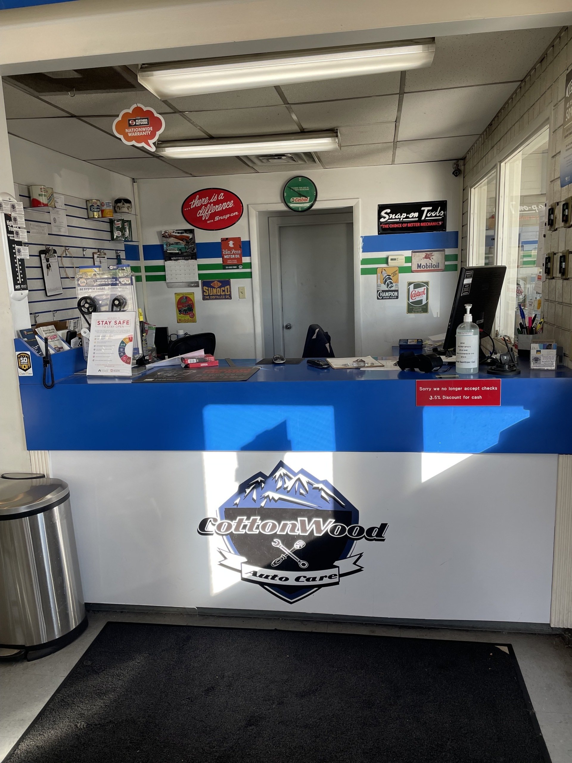 COTTONWOOD AUTO CARE Cottonwood Autocare Home