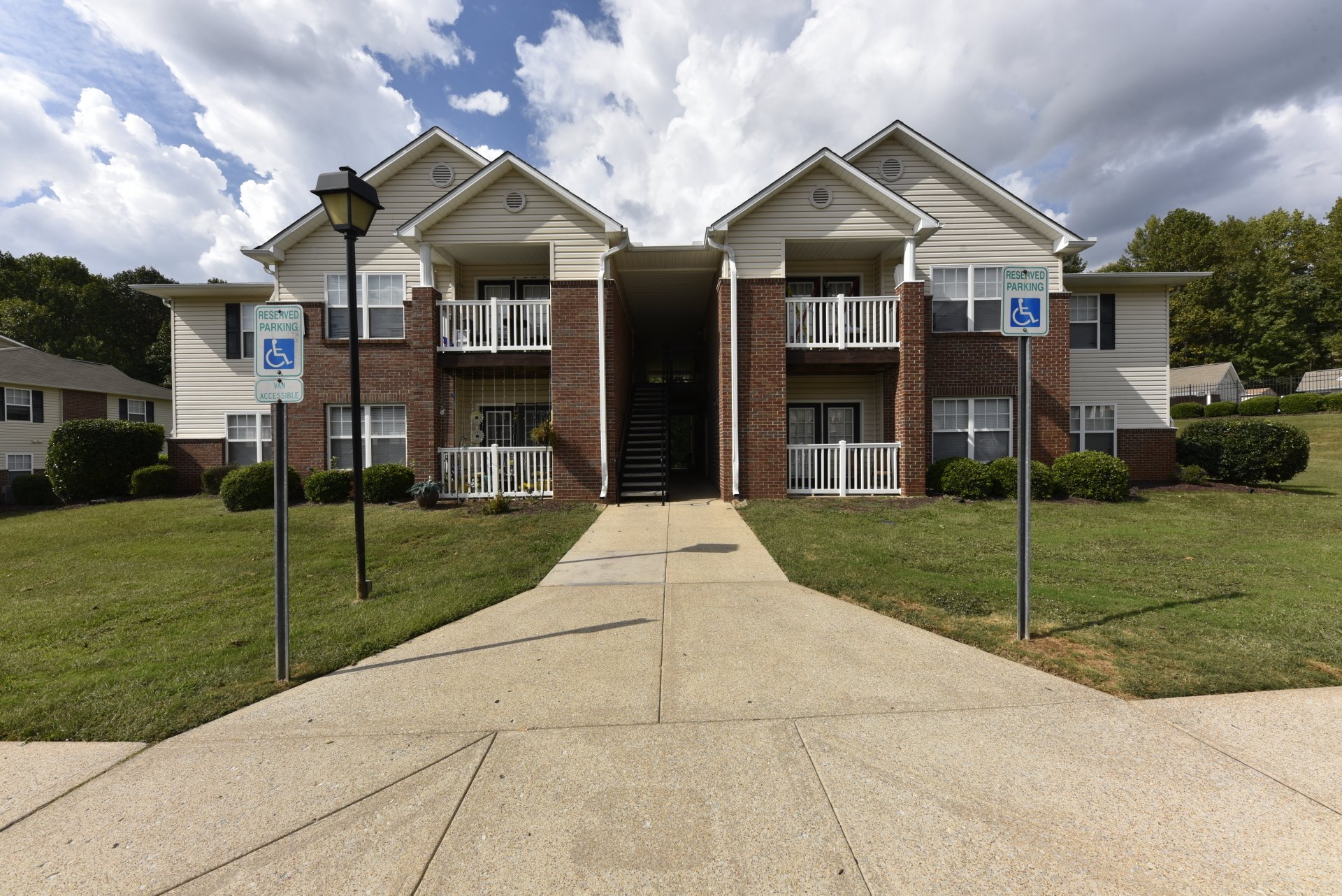 Grove Park Apartments Paris, TN