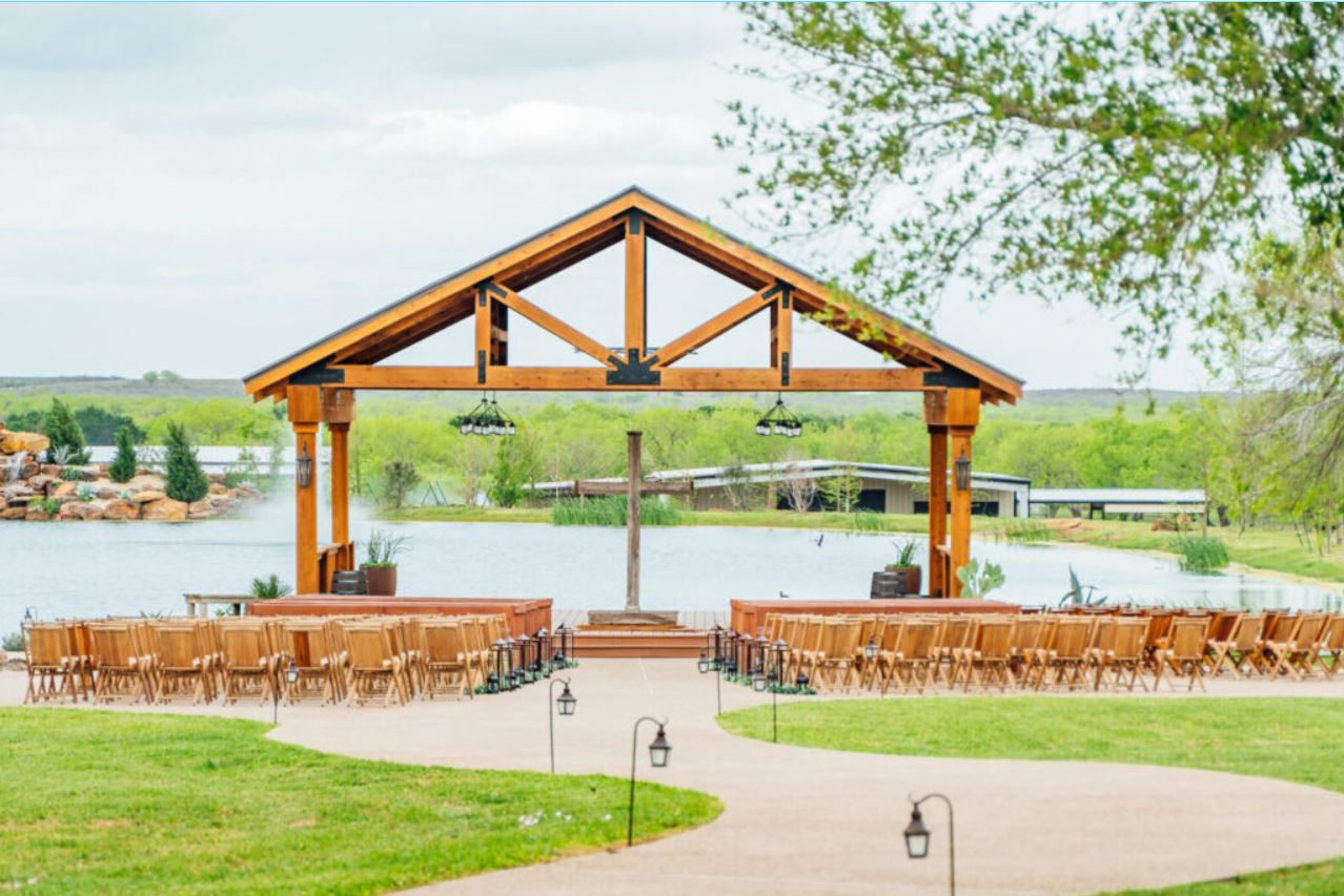 Rustic Falls at Vaughn Ranch Main House Pavilion