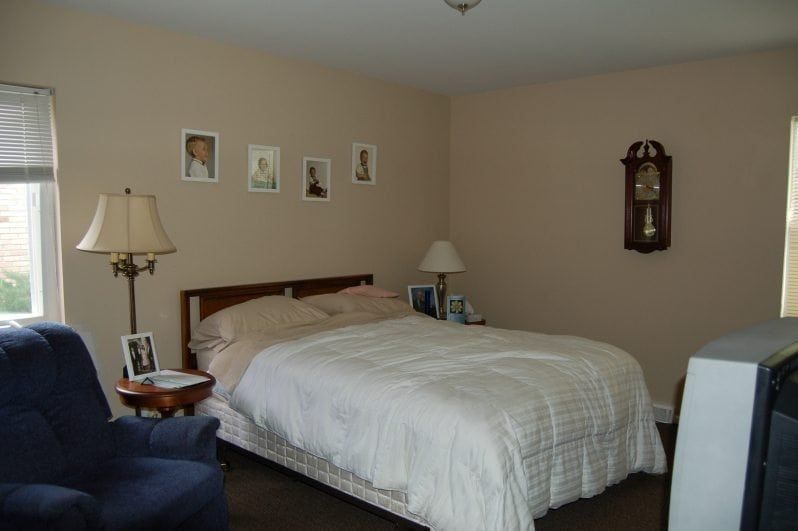 Serenity Assisted Living Alzheimer's and Dementia Memory Care Hunters