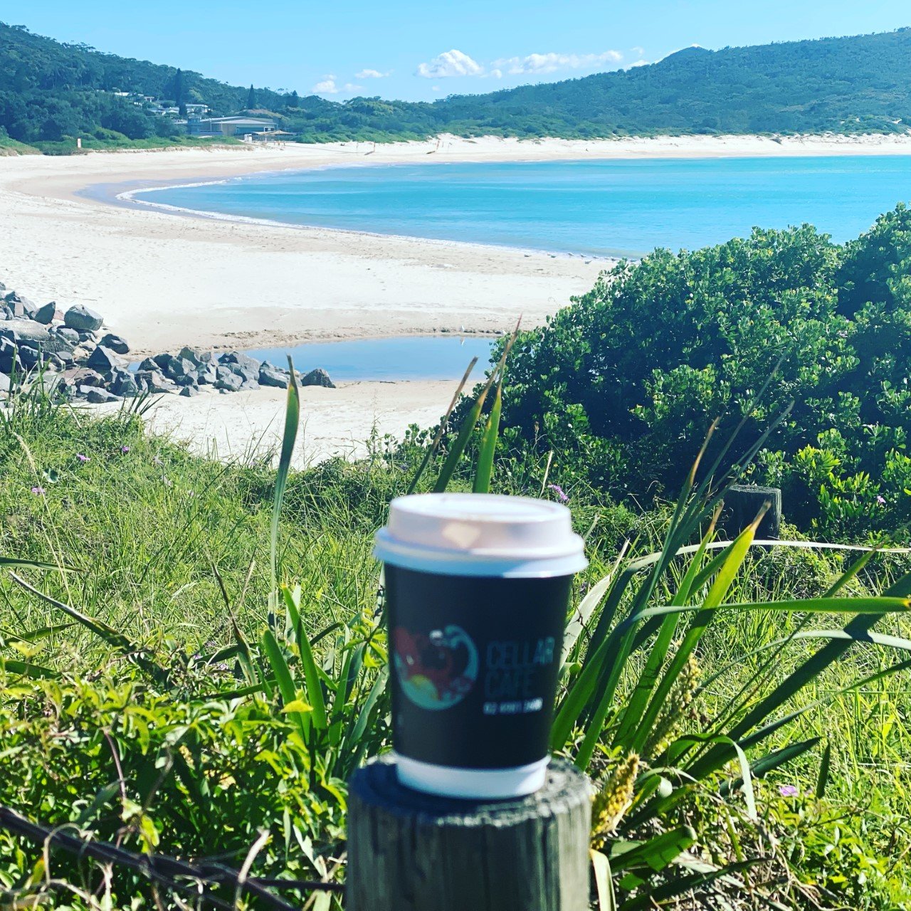 Café & Bottle Shop in Fingal Bay Fingal Bay Cellar Café