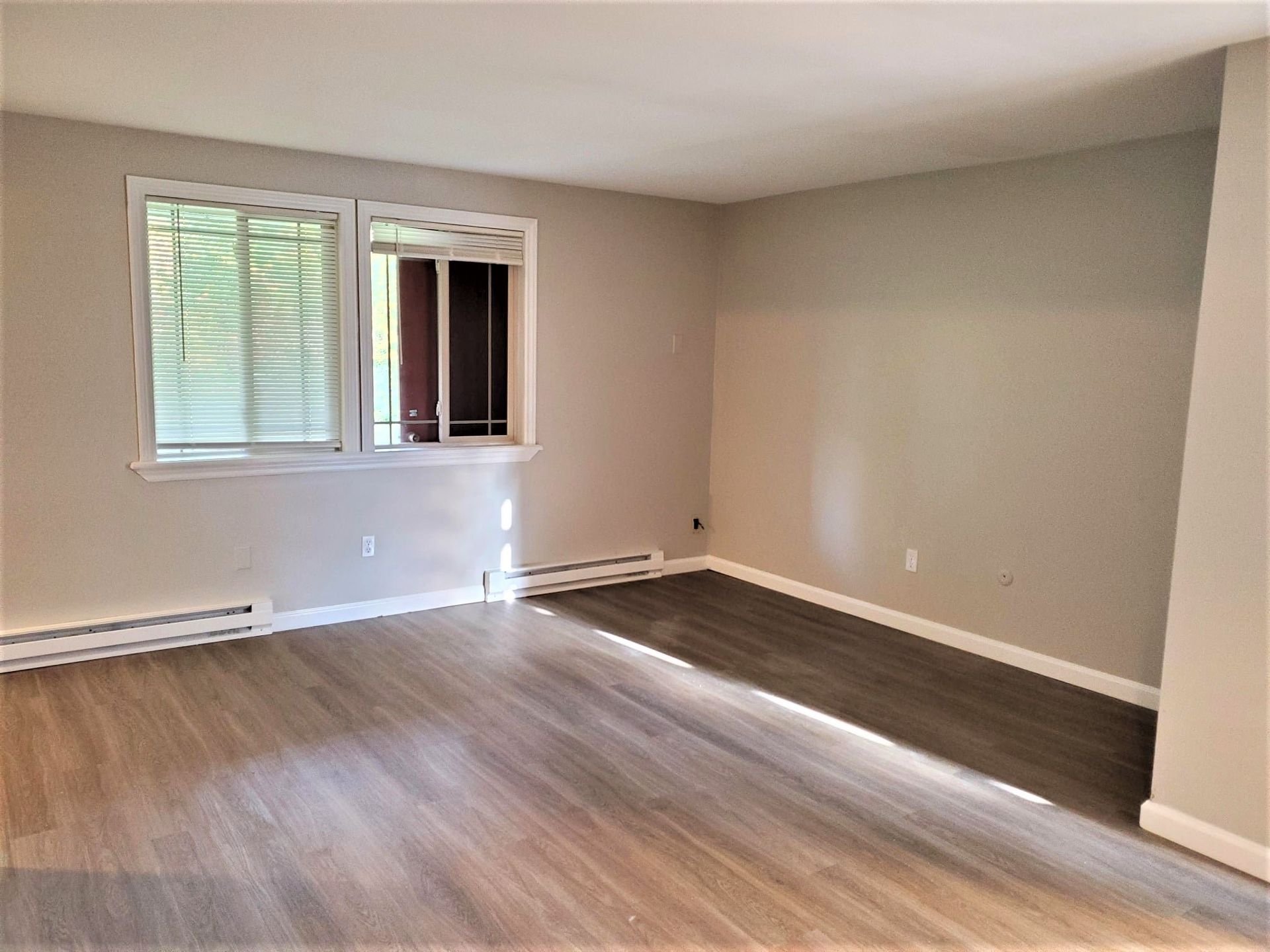 Willow Wood Apartment Homes