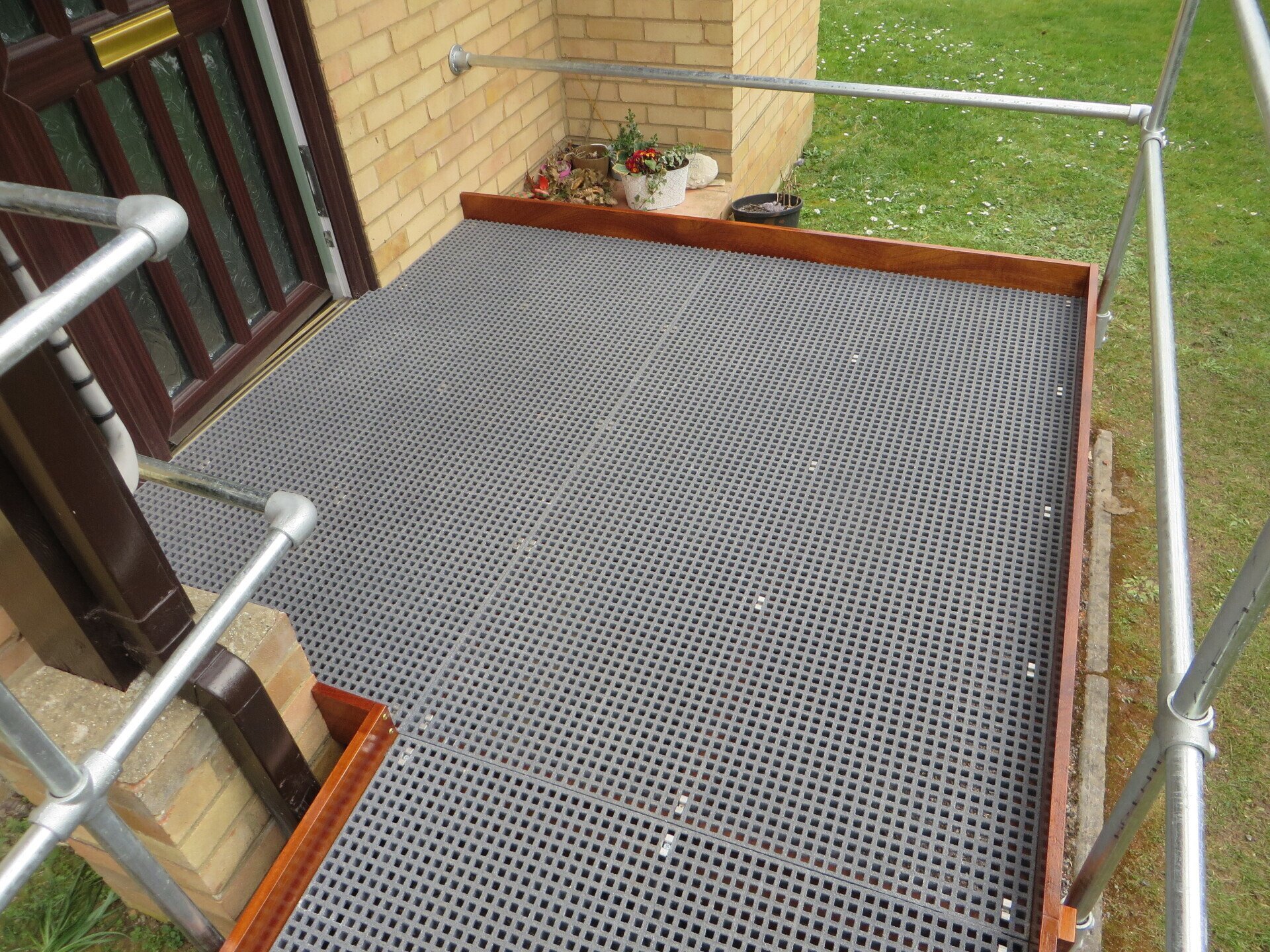 Wheelchair Ramps With Safest AntiSlip Surface