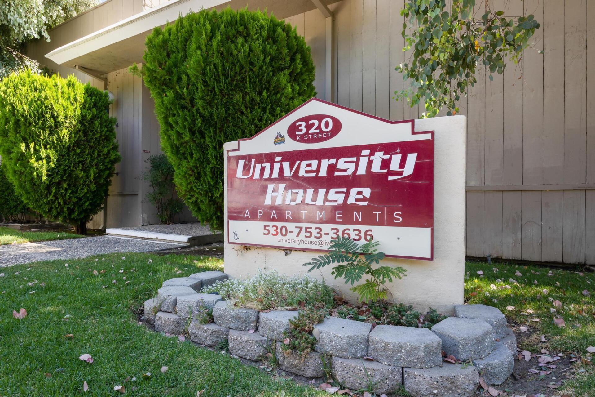 University House Apartments Simmons Real Estate Davis, CA