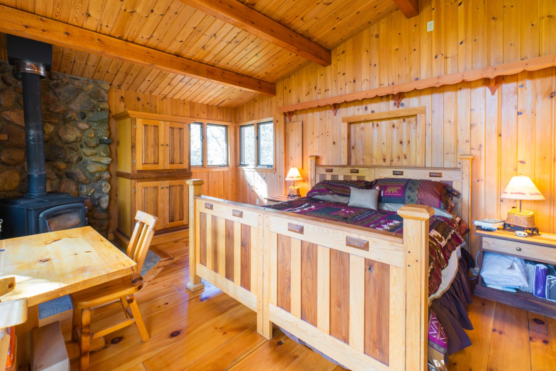 White Pine Lodge Sioux Narrows