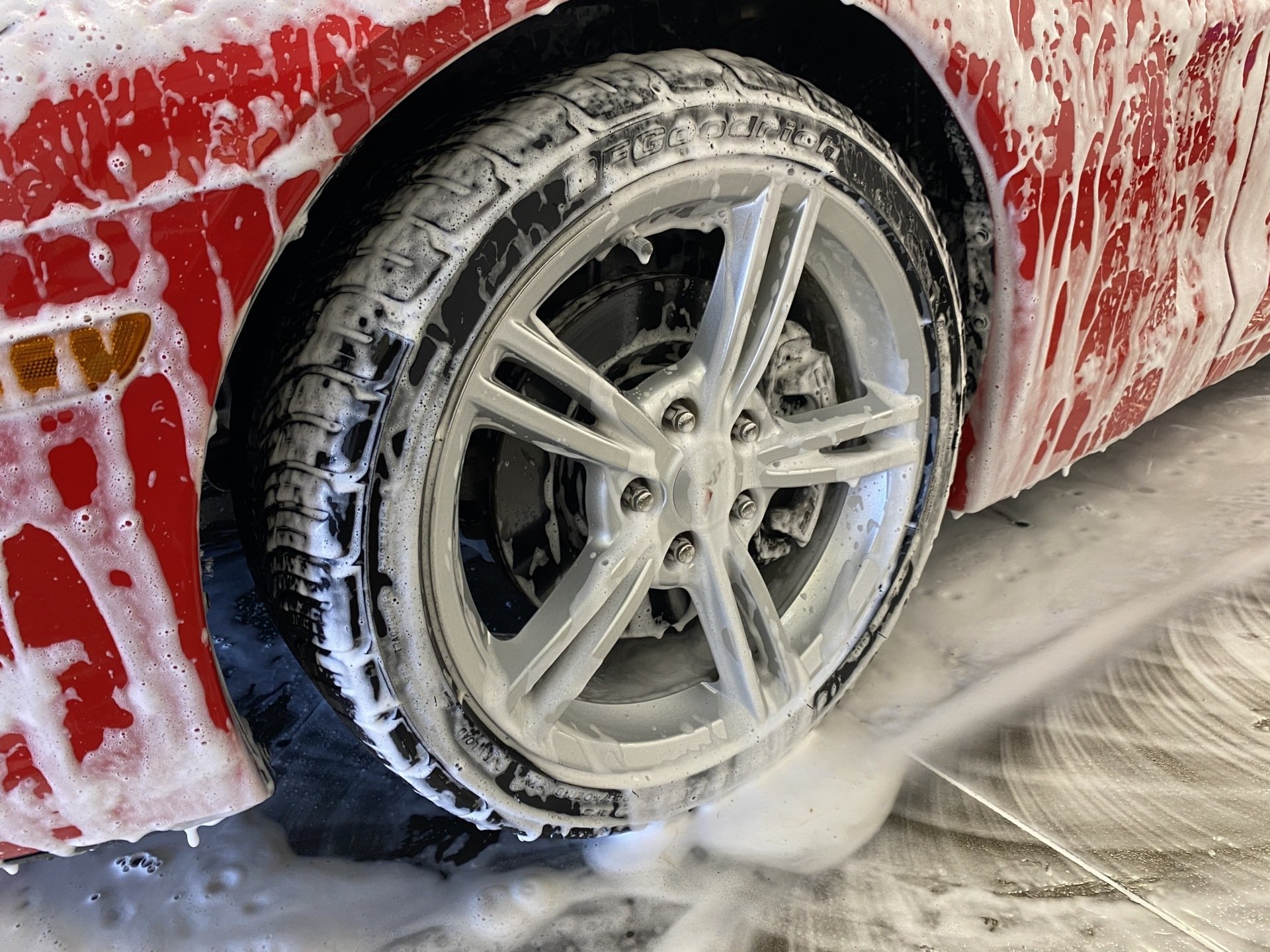 Professional Detail Hand Wash & Car Washing in Manalapan NJ Top Tier