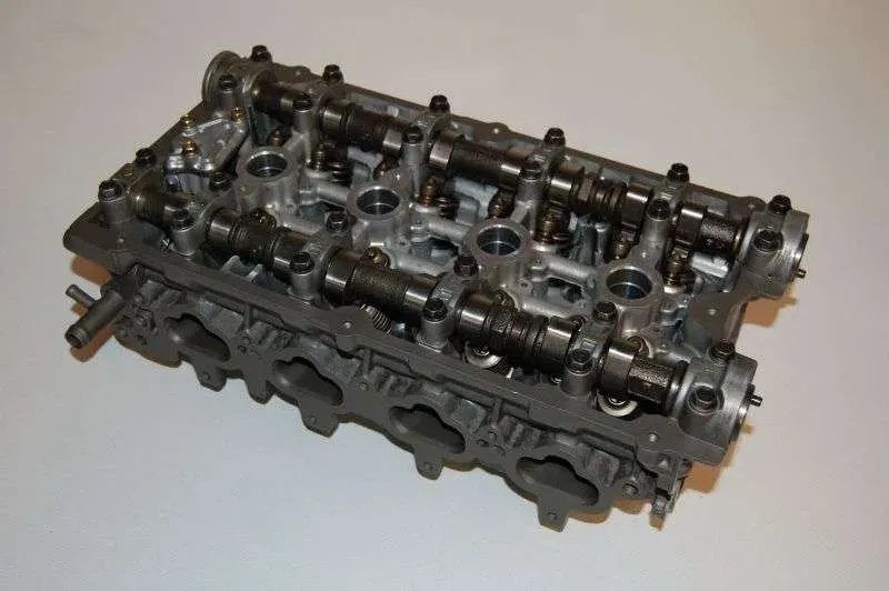 KIA SORENTO 2.0 / 2.4 LITER REBUILT CYLINDER HEAD