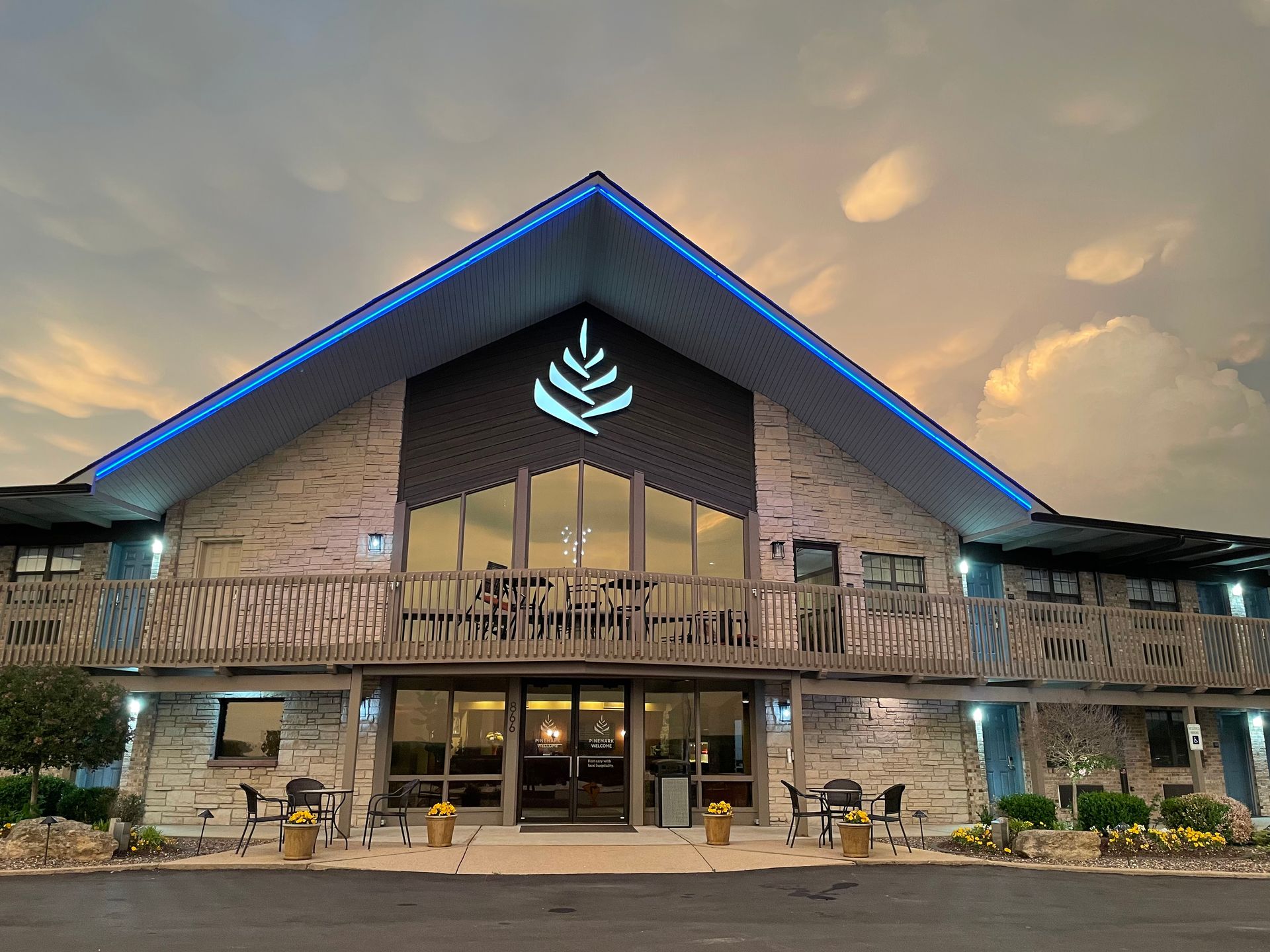 Attractions Pinemark Inn St. Clair, Missouri