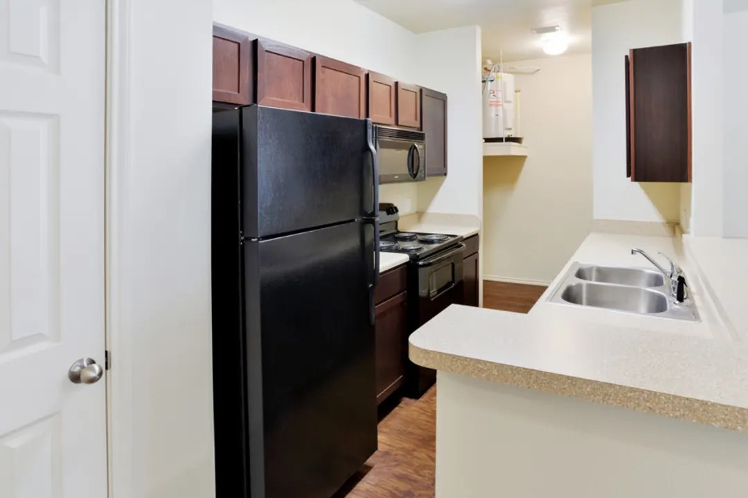 Home Bentwood Apartment Homes Lubbock, TX