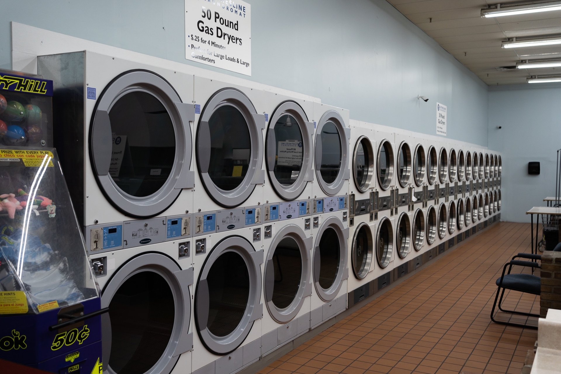 Gallery Clothesline Laundromat