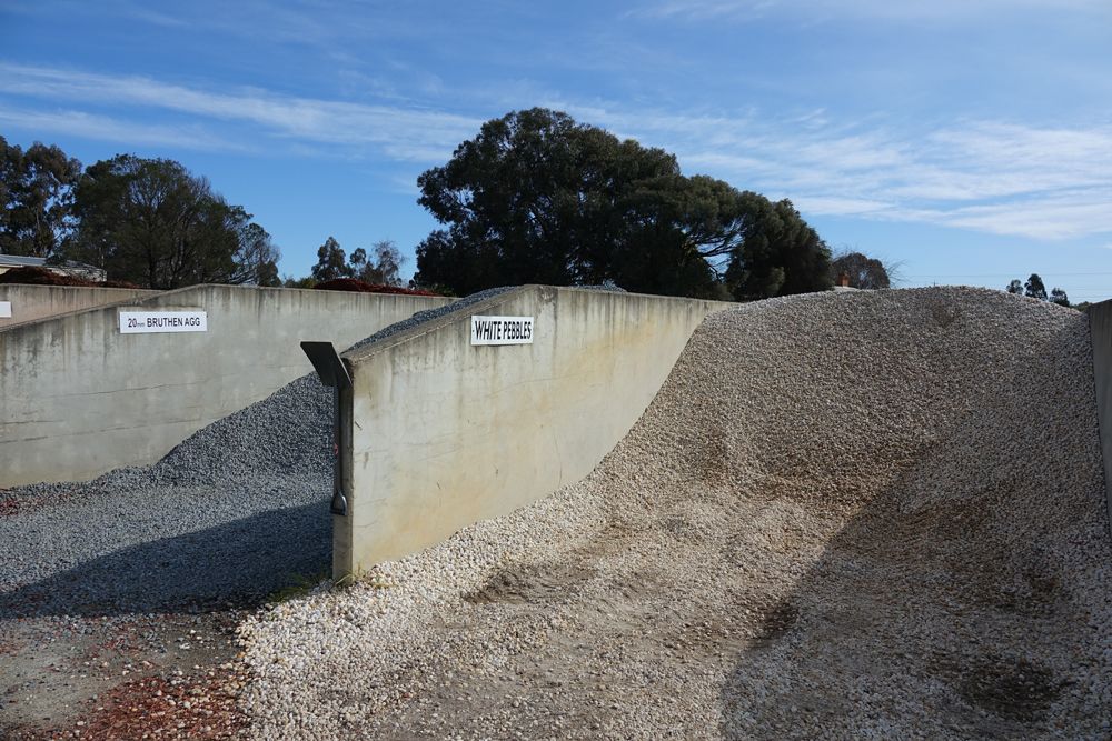Back Yard Garden Supplies Bairnsdale, VIC T & K Jarvis