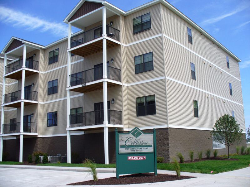 Find Your Perfect Illinois or Iowa Home Today.